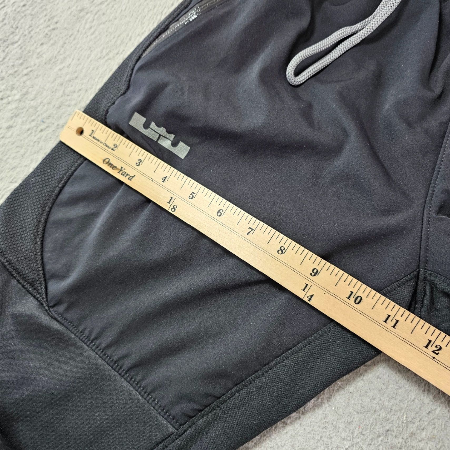 Nike Lebron Nike Hyper Elite Training Sweatpants Mens M Black Fleece 27 in Inseam Athletic Pants Nike Elite Size US 31 - 6 Thumbnail