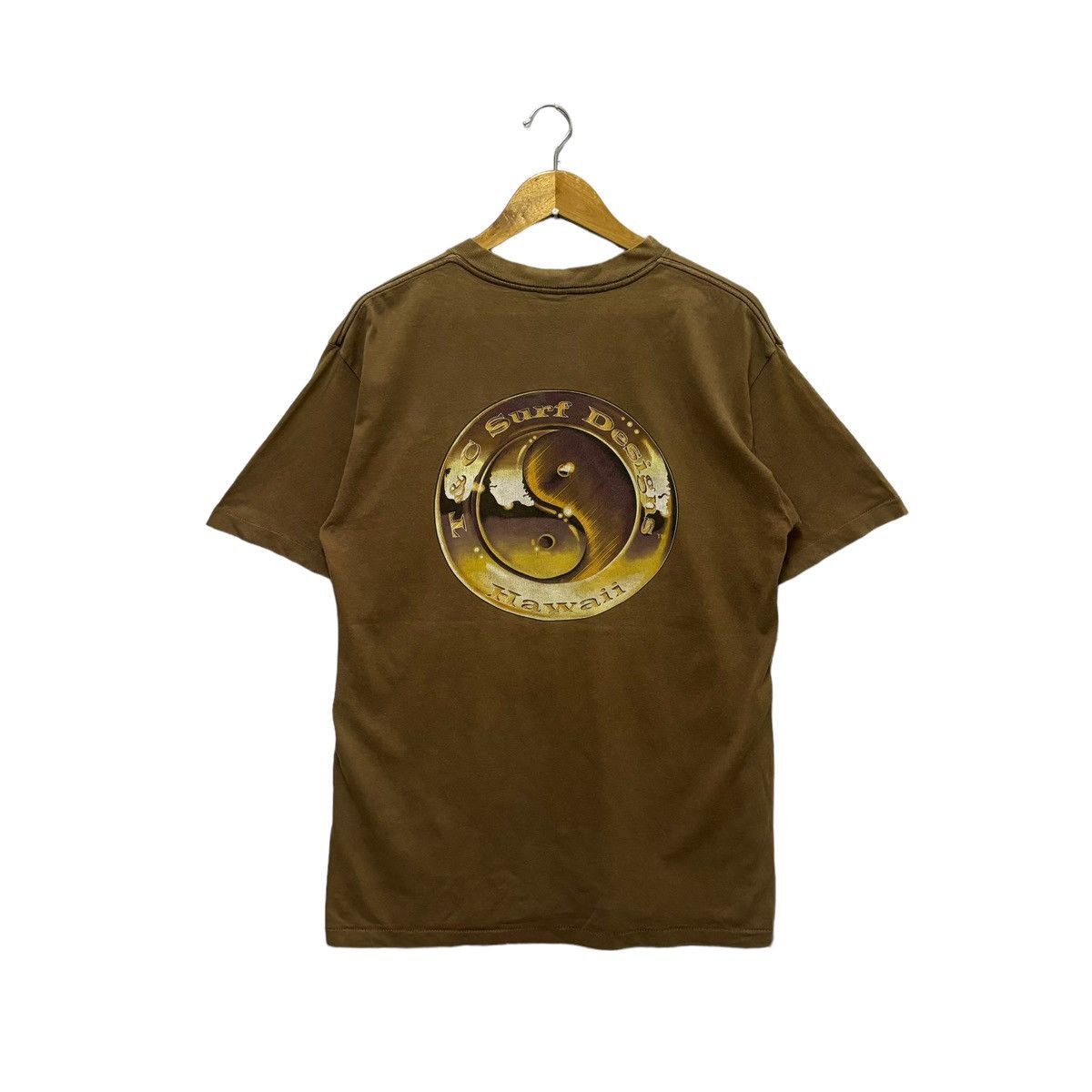 Vintage Vintage T&c Surf Design Big Logo Tshirt Size US L / EU 52-54 / 3 - 1 Thumbnail