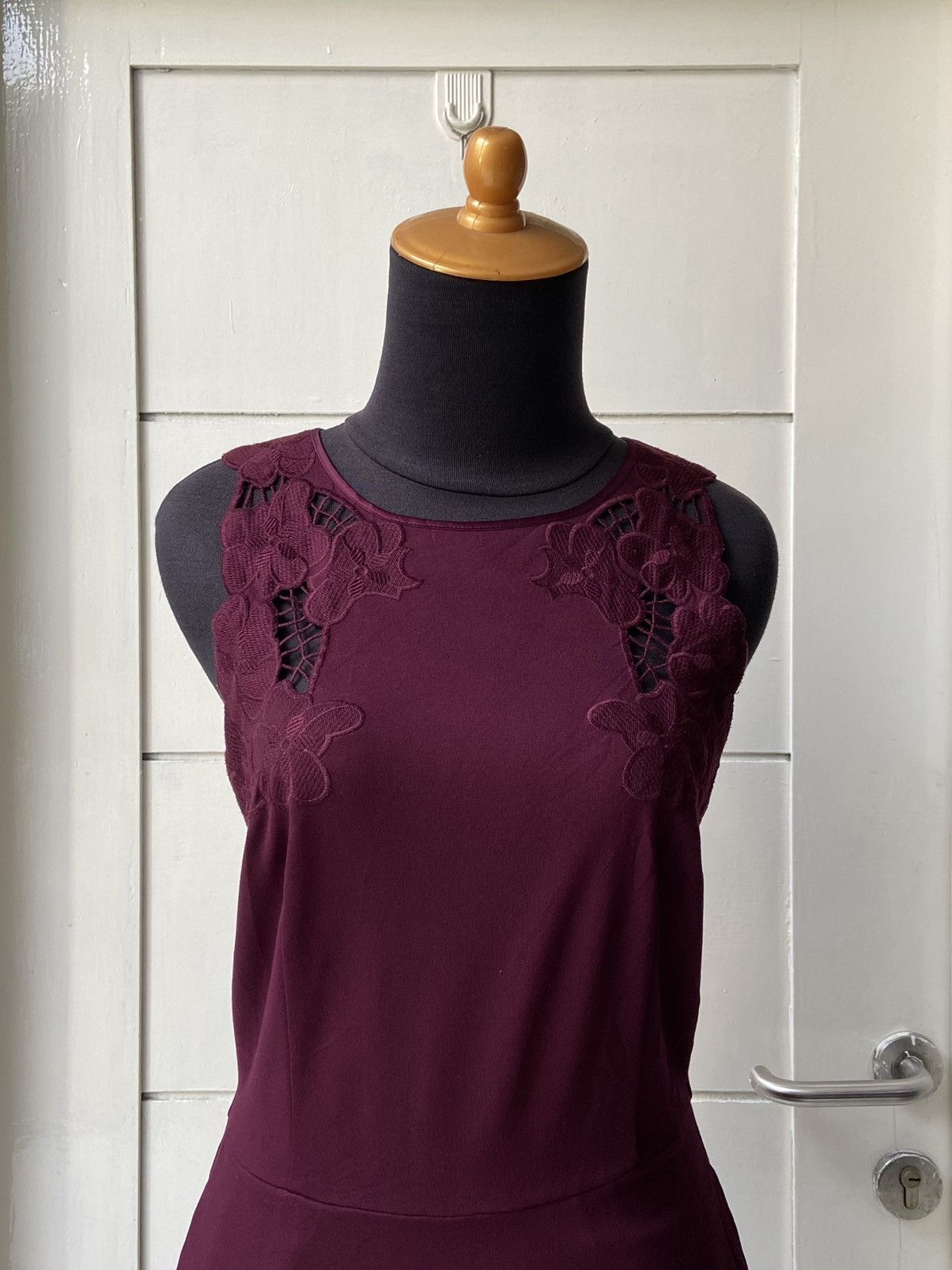 Ted Baker TED BAKER Midi Dress Size XXS / US 00 / IT 34 - 2 Thumbnail
