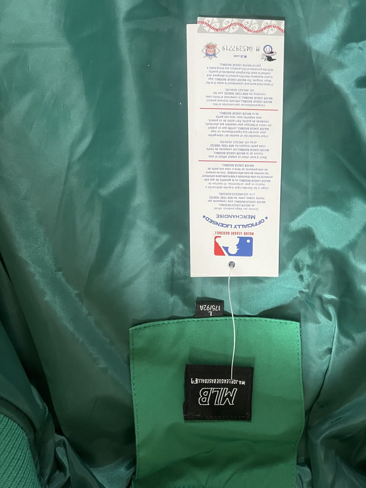 MLB MLB LA Bomber Size US L / EU 52-54 / 3 - 5 Thumbnail