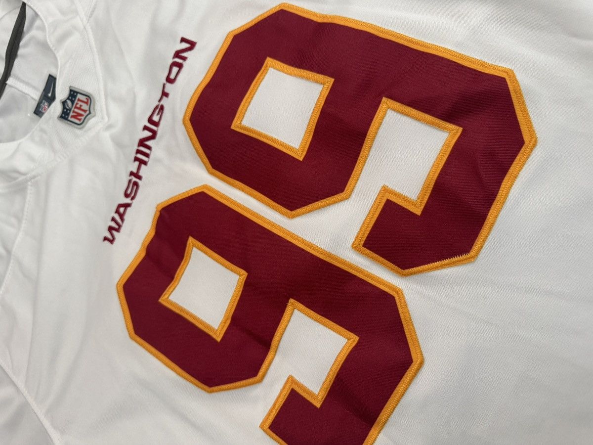 Nike Washington Redskins/Commanders Chase Young #99 Jersey Size US L / EU 52-54 / 3 - 3 Thumbnail