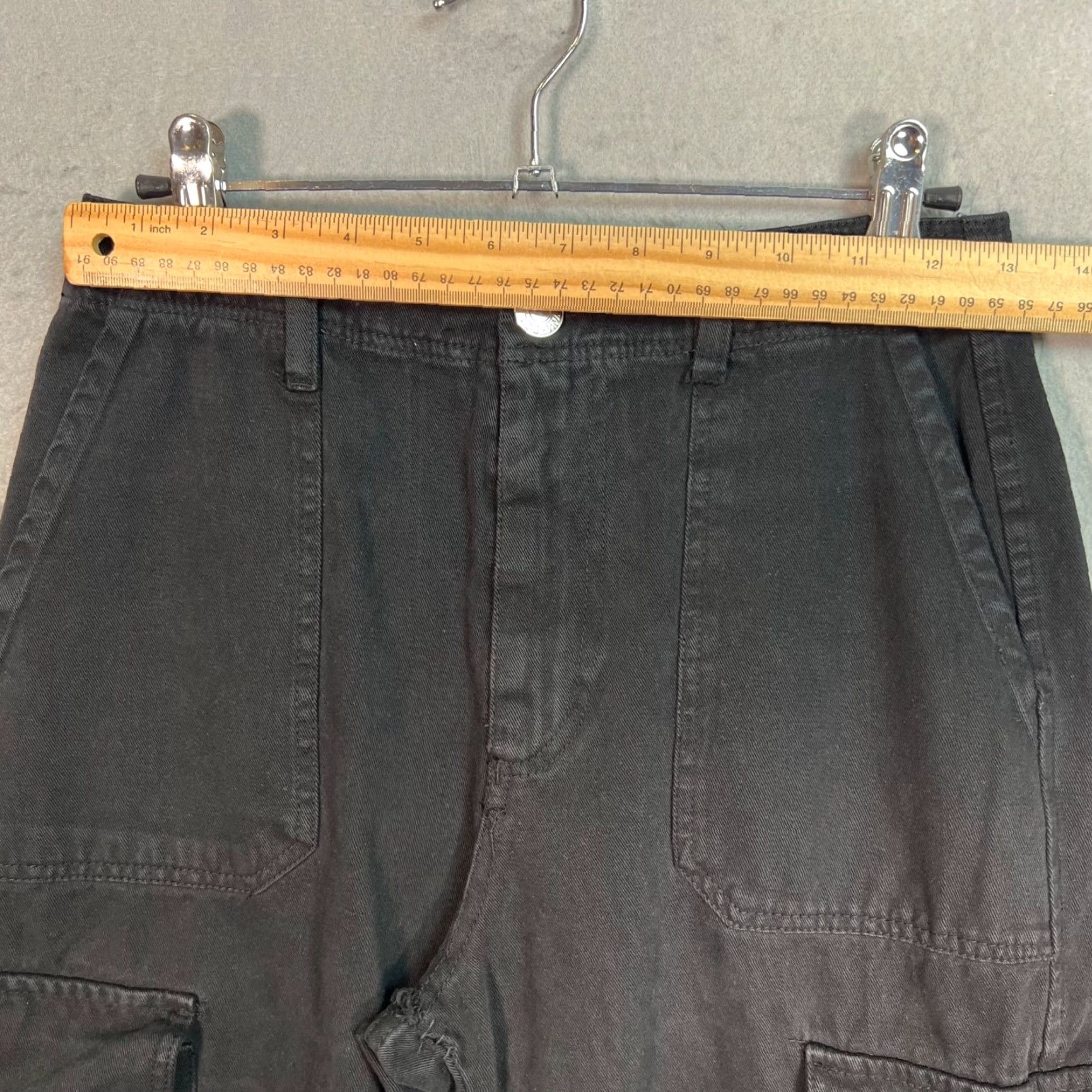 Zara Zara Womens Size 2 Black Cargo Pants Straight Leg Size 26" / US 2 / IT 38 - 4 Thumbnail