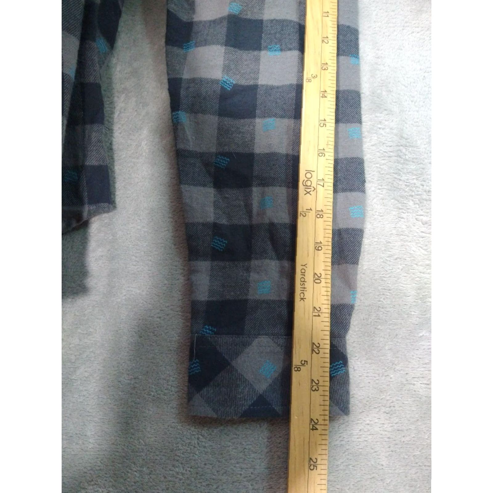 Quiksilver Quiksilver Shirt Mens XL Button-Up Long Sleeve Plaid Flannel Gray Black Cotton Polyester Shirt Size US XL / EU 56 / 4 - 5 Thumbnail