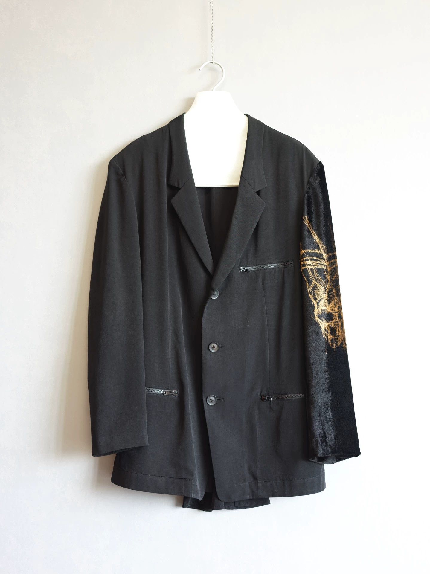 Yohji Yamamoto Yohji Yamamoto 20SS Velvet-Sleeve Triacetate Mermaid Jkt Size US L / EU 52-54 / 3 - 1 Thumbnail