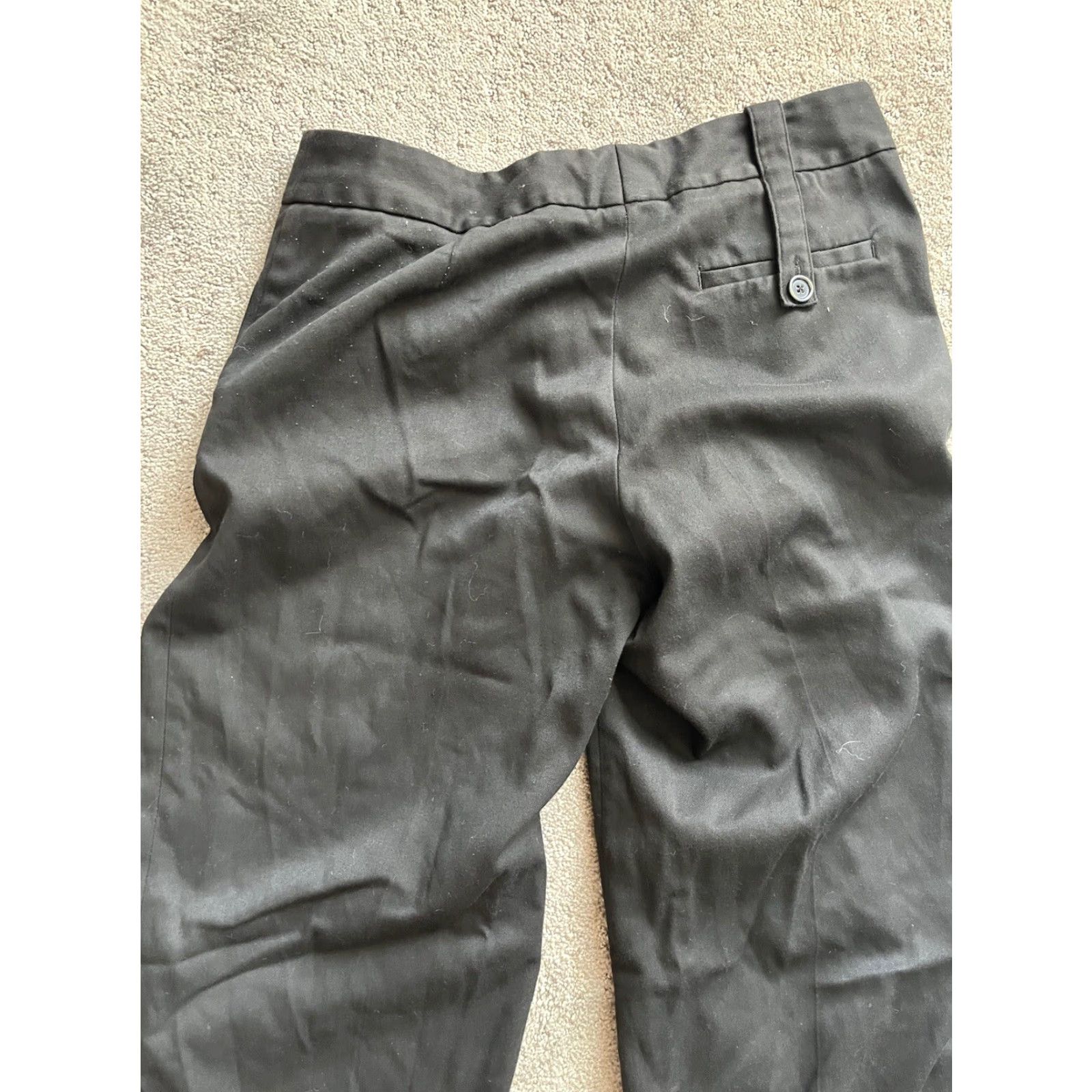 H&M H&M Women's capri size 8 Black Solid Office Dress Pants Cropped Capri Pants Straight Leg Womens Office Capris Black 8 Size Regular Size 30" / US 8 / IT 44 - 4 Thumbnail