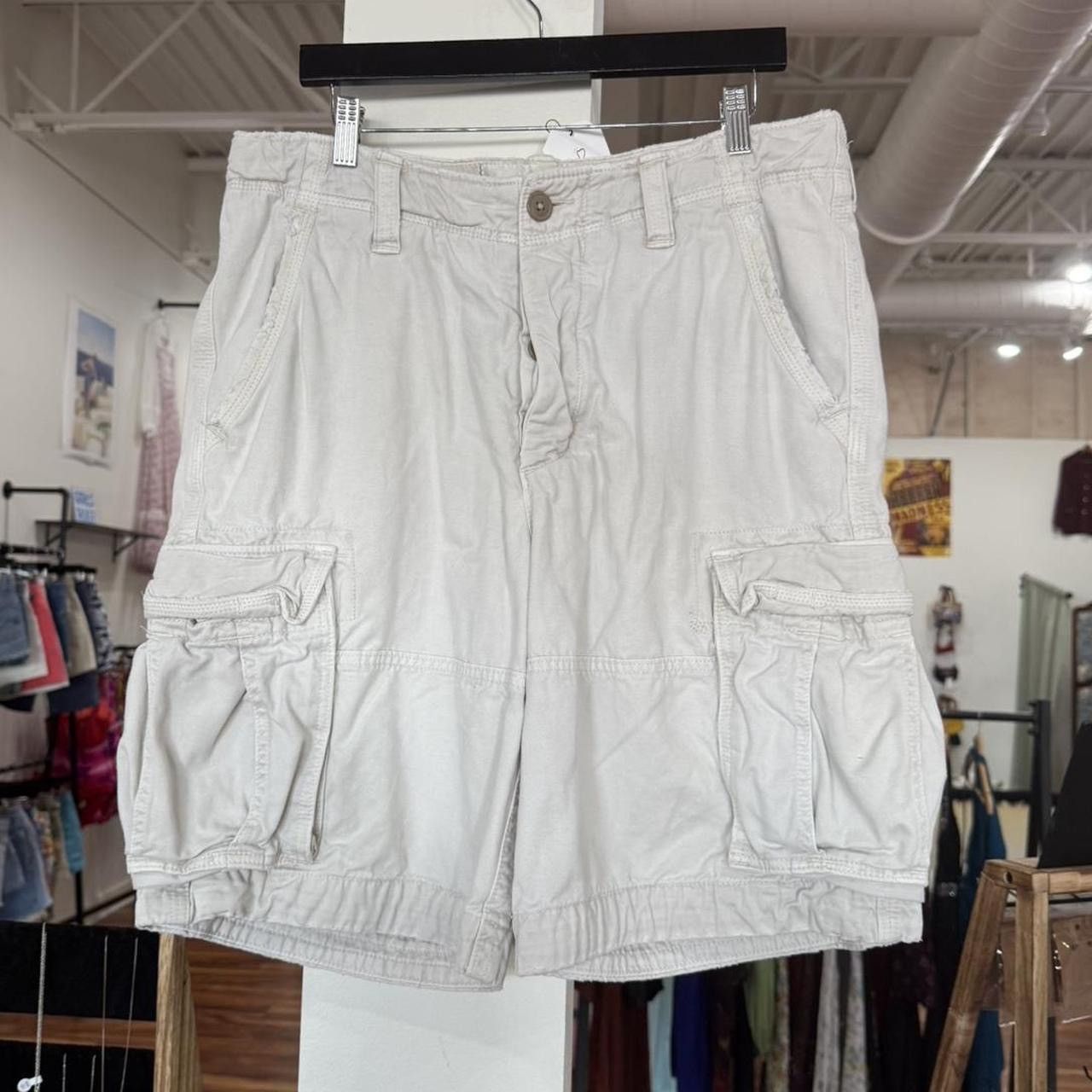 Abercrombie & Fitch Abercrombie and Fitch 2000’s Baggy Cargo Shorts Size US 36 / EU 52 - 1 Thumbnail