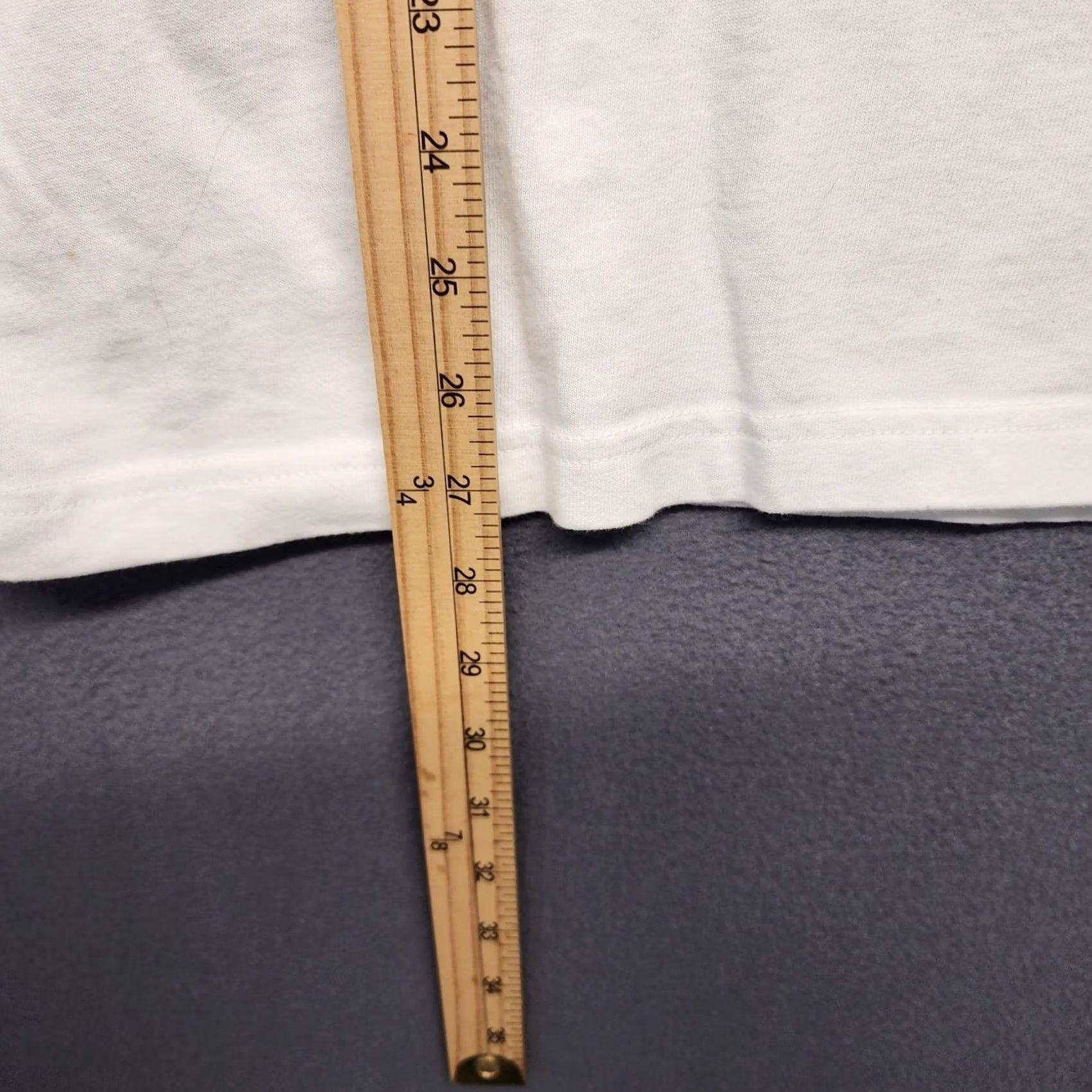 Champion Champion T Shirt Mens Medium Heavyweight Cotton Short Sleeve Crewneck Pocket Mens Regular White Short Sleeve 90s? Size US M / EU 48-50 / 2 - 6 Thumbnail