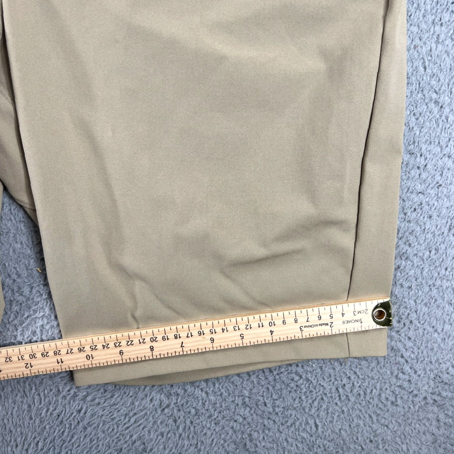 Lululemon Lululemon Commission Shorts Men 32 Tan Warpstreme Golf 11” LM7A83S Size US 32 / EU 48 - 2 Thumbnail