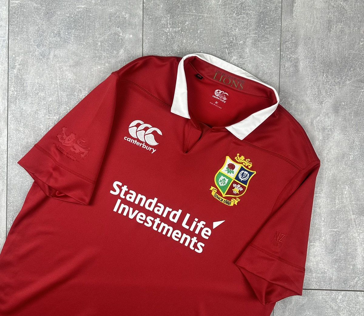 Canterbury of New Zealand Canterbury British 2017 British Irish Lions Home Jersey Size US XL / EU 56 / 4 - 2 Thumbnail
