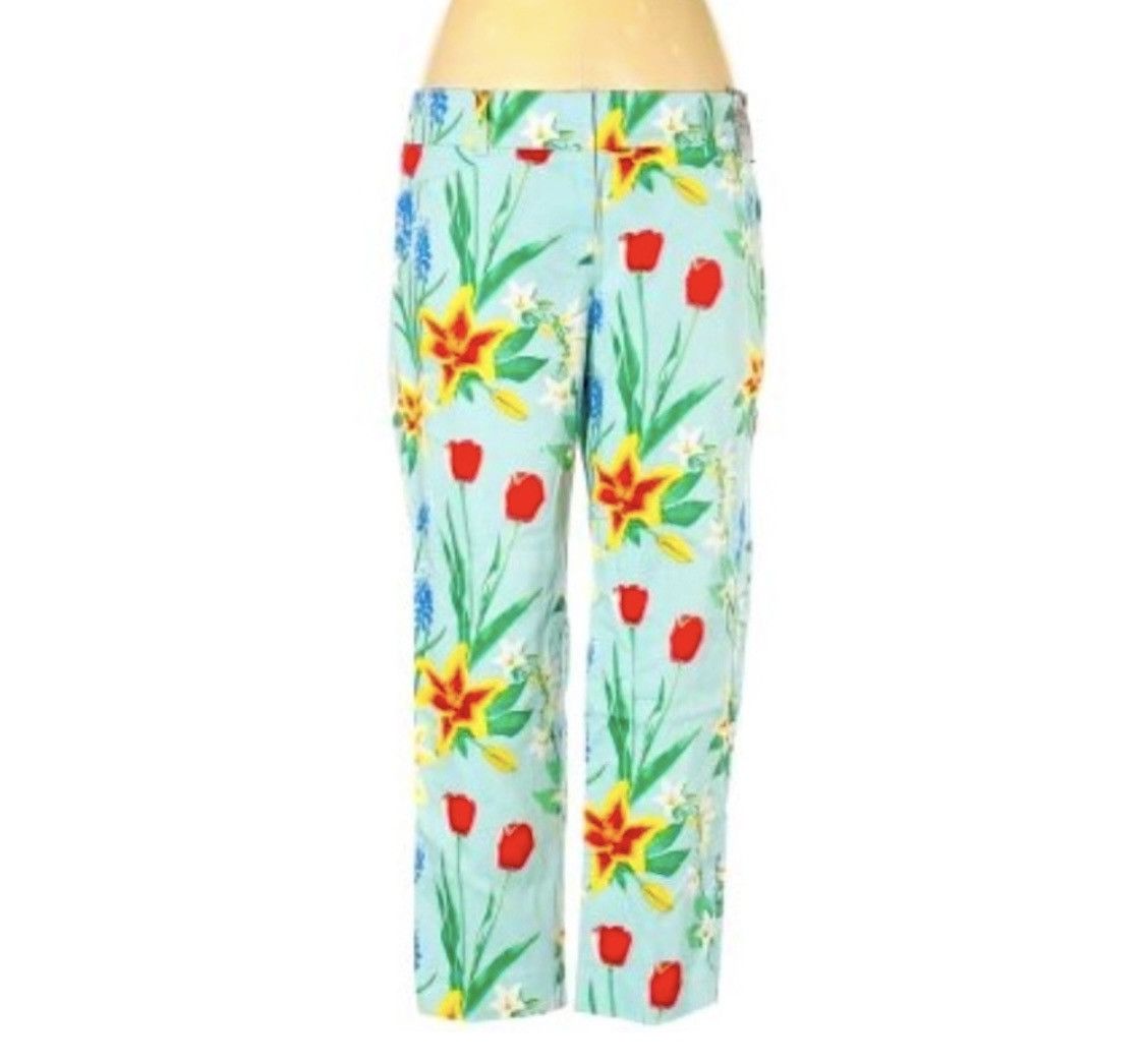 Other NY & CO AQUAMARINE FLORAL CROPPED KHAKIS ANKLE PANTS Size 27" / US 4 / IT 40 - 6 Thumbnail