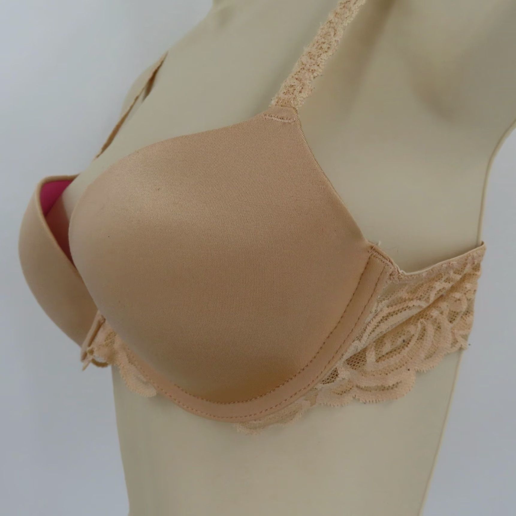 Victoria's Secret PINK Victoria's Secret 34B Push Up Bra Beige Floral Lace Underwire Padded Size ONE SIZE - 4 Thumbnail