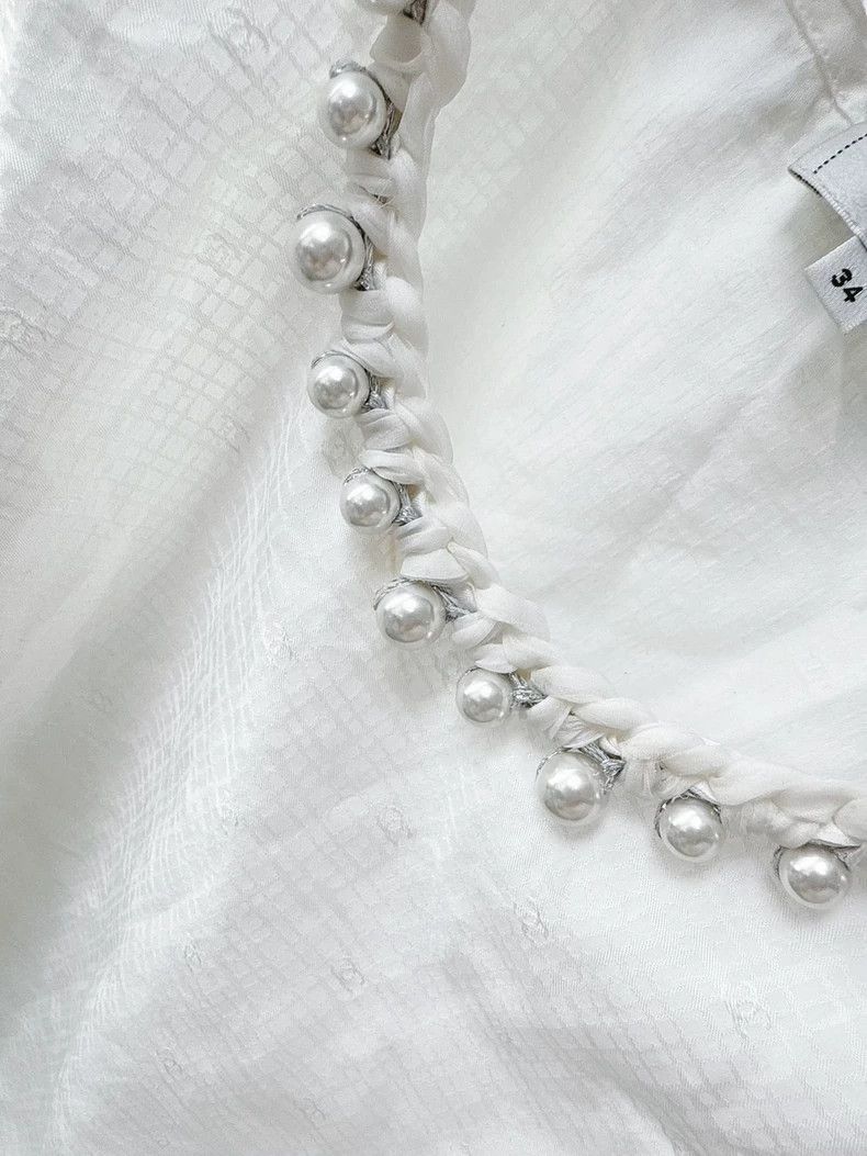 Chanel Chanel 25p New Early Spring Preview Series Pearl Collar Wh Size XXS / US 00 / IT 34 - 3 Thumbnail