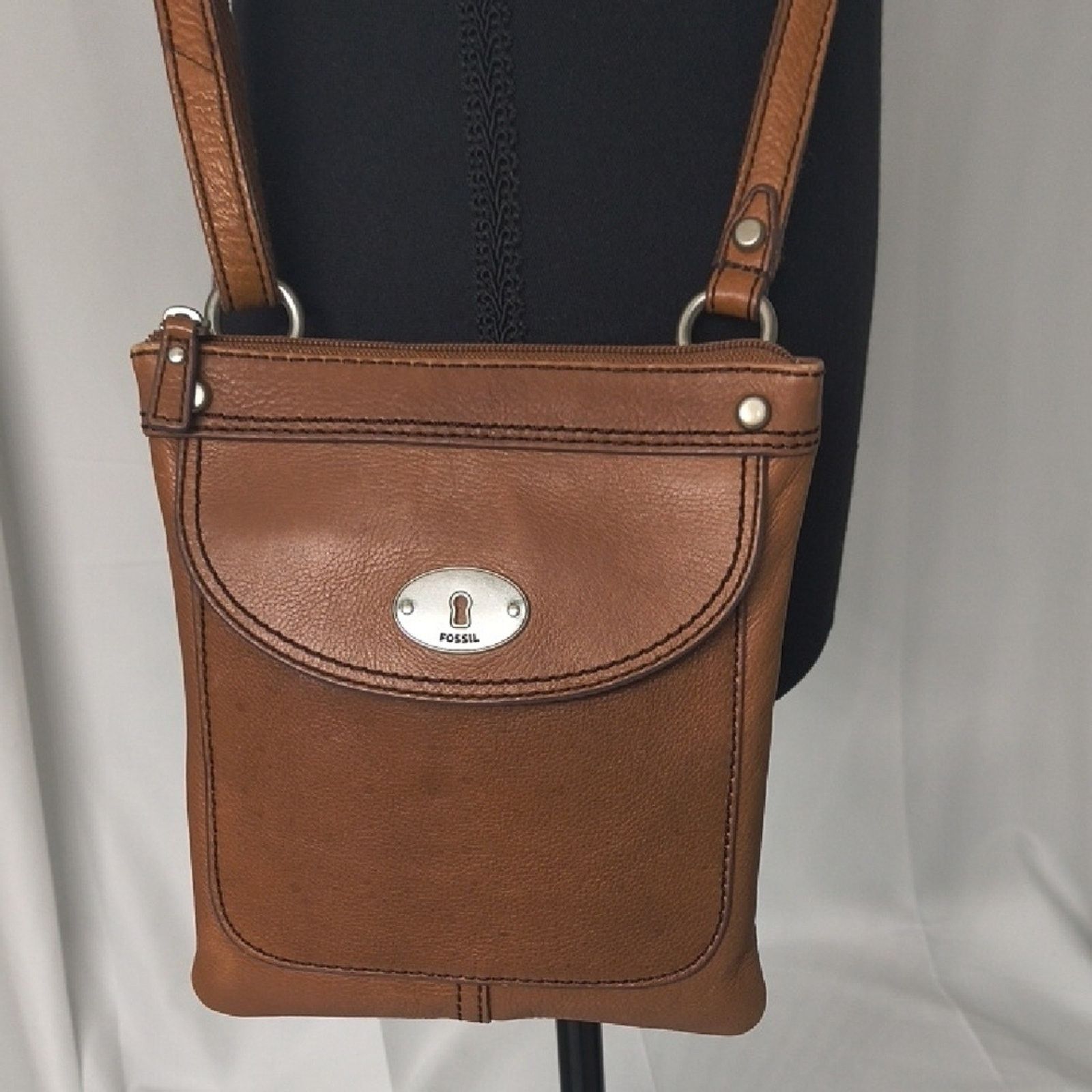 Fossil Vintage Fossil Brown Leather Crossbody Bag Size ONE SIZE - 9 Thumbnail
