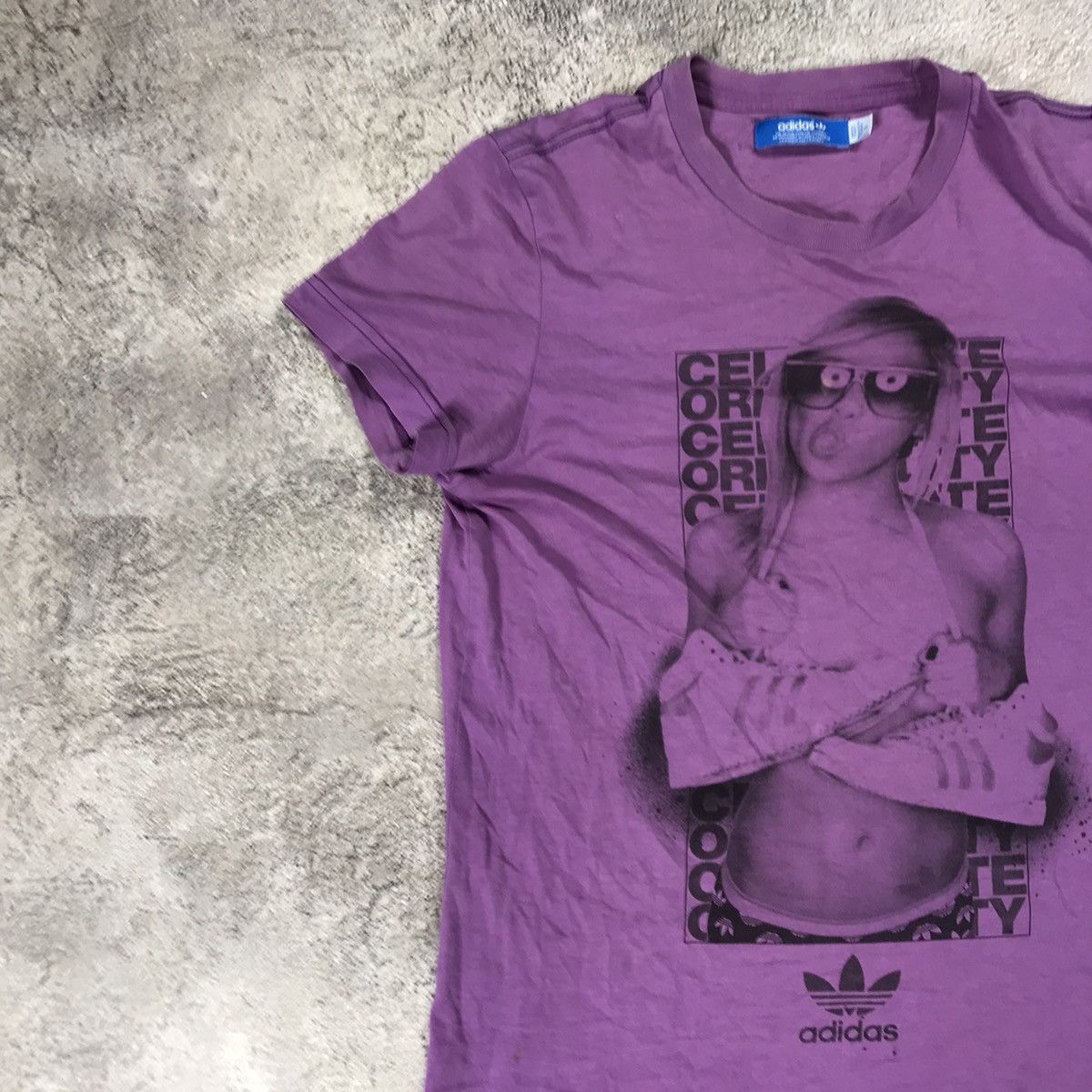 Vintage Vintage Y2K Graphic Tee Sun Faded Streetwear Purple Baggy S Size US S / EU 44-46 / 1 - 3 Thumbnail