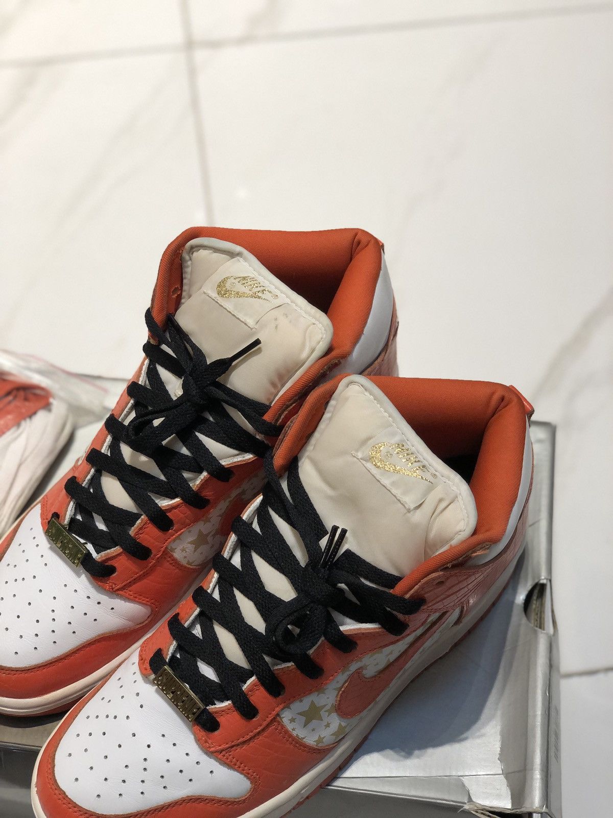Nike SB Nike Dunk High Pro SB Supreme (2003) Size US 10 / EU 43 - 4 Thumbnail