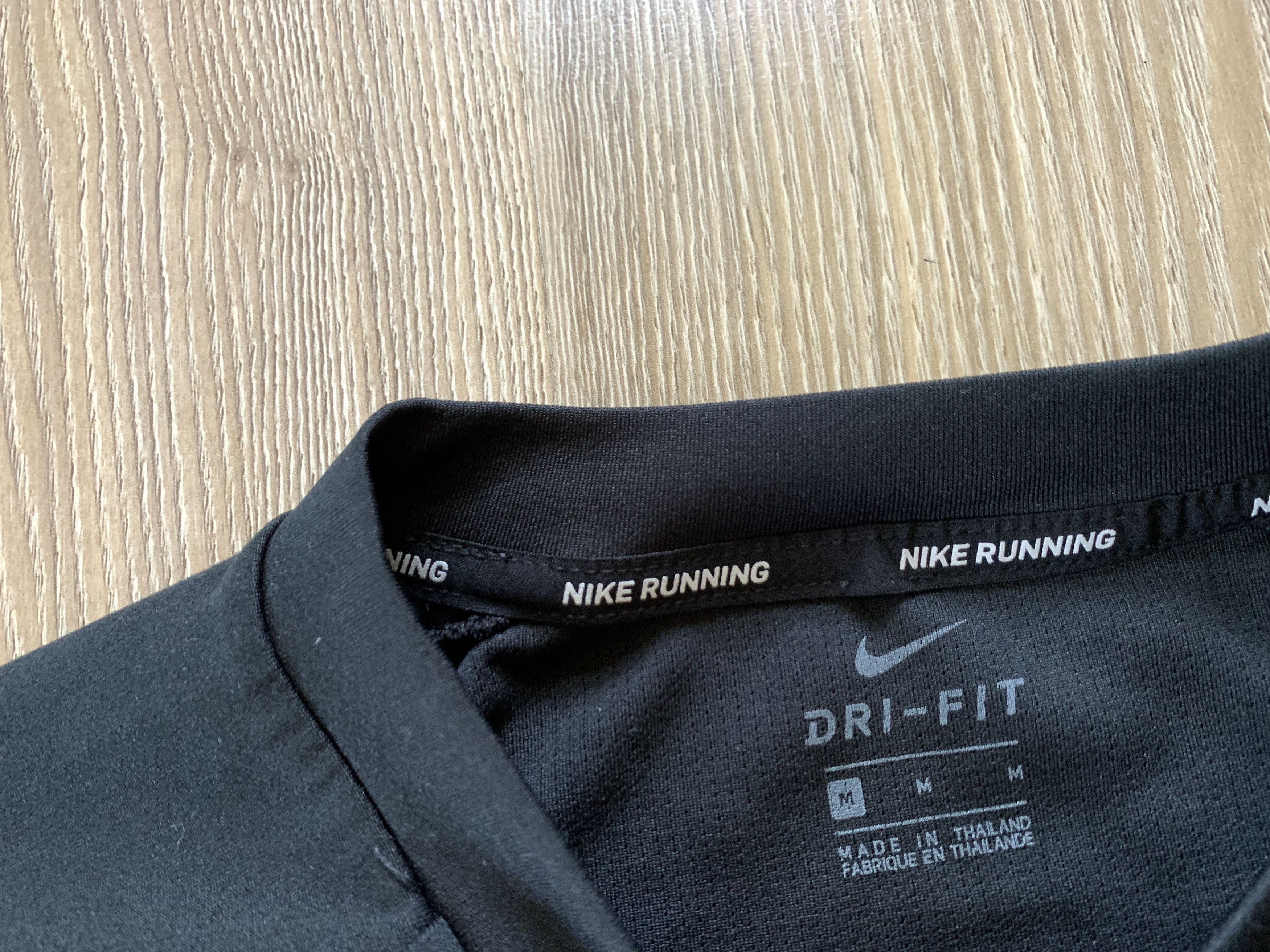 Nike Nike Running Long Sleeve Dri Fit Size US M / EU 48-50 / 2 - 5 Thumbnail