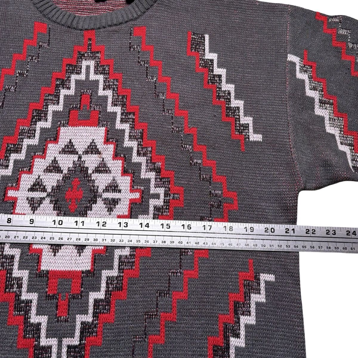 Other Vintage Aztec Southwestern Acrylic Knit Sweater Men's L Boxy Size US L / EU 52-54 / 3 - 4 Thumbnail