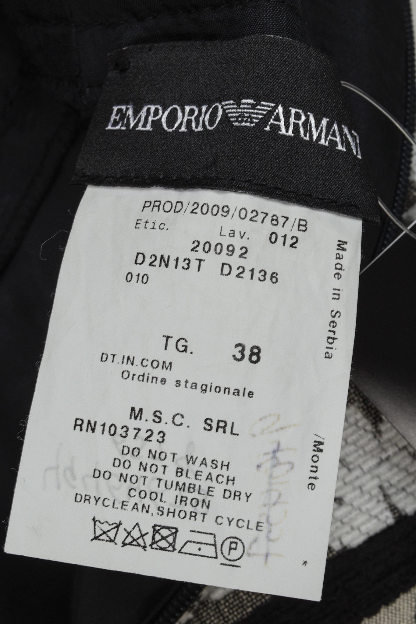 Emporio Armani Emporio Armani AW/09 Chevron-Jacquard Velvet-Waist Skirt Size 25" / US 0 / IT 36 - 8 Thumbnail