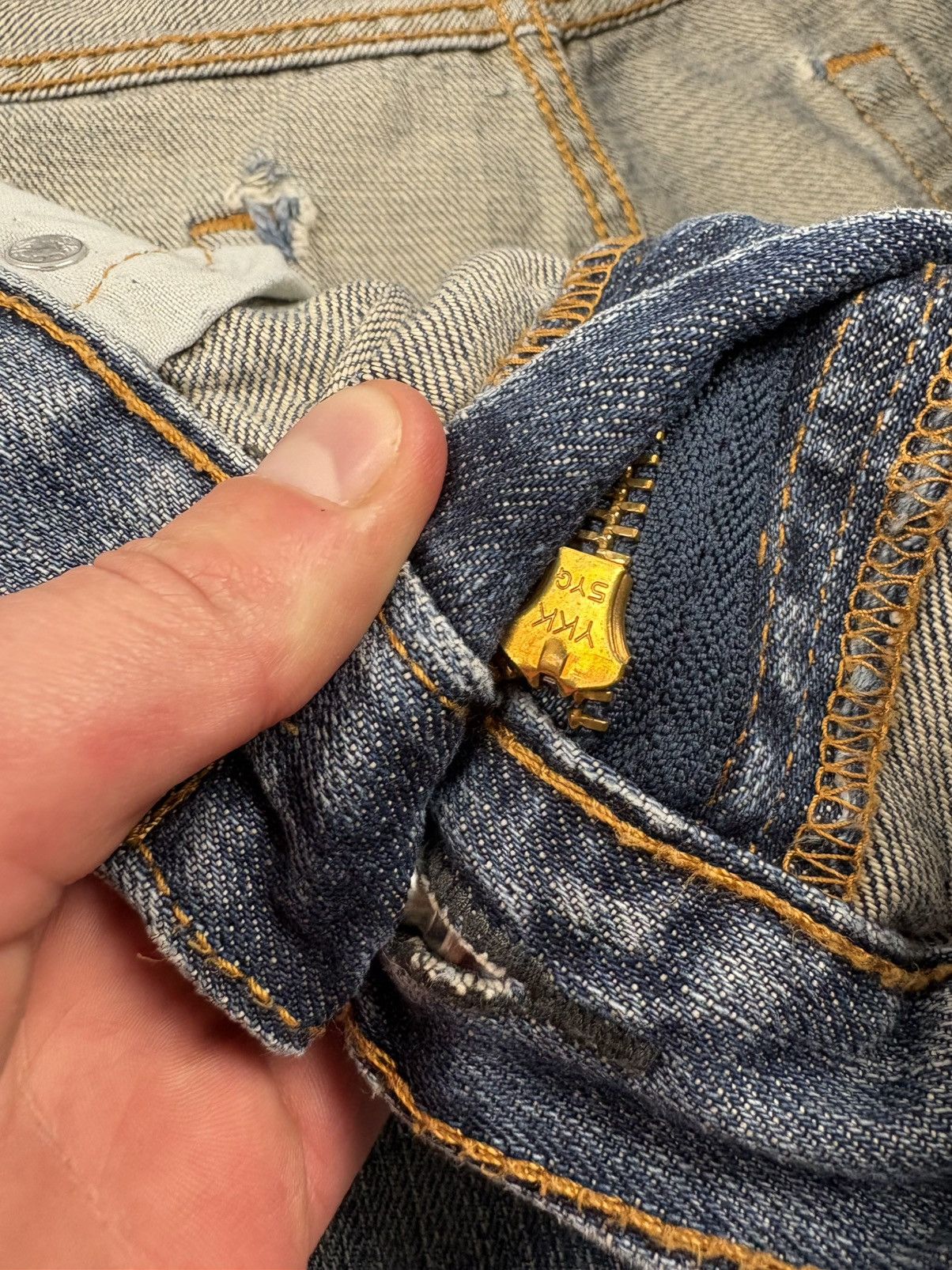 Levi's Vintage Clothing LEVIS Vintage Blue Denim Baggy Jeans Pants Streetwear Hype Size US 38 / EU 54 - 15 Thumbnail
