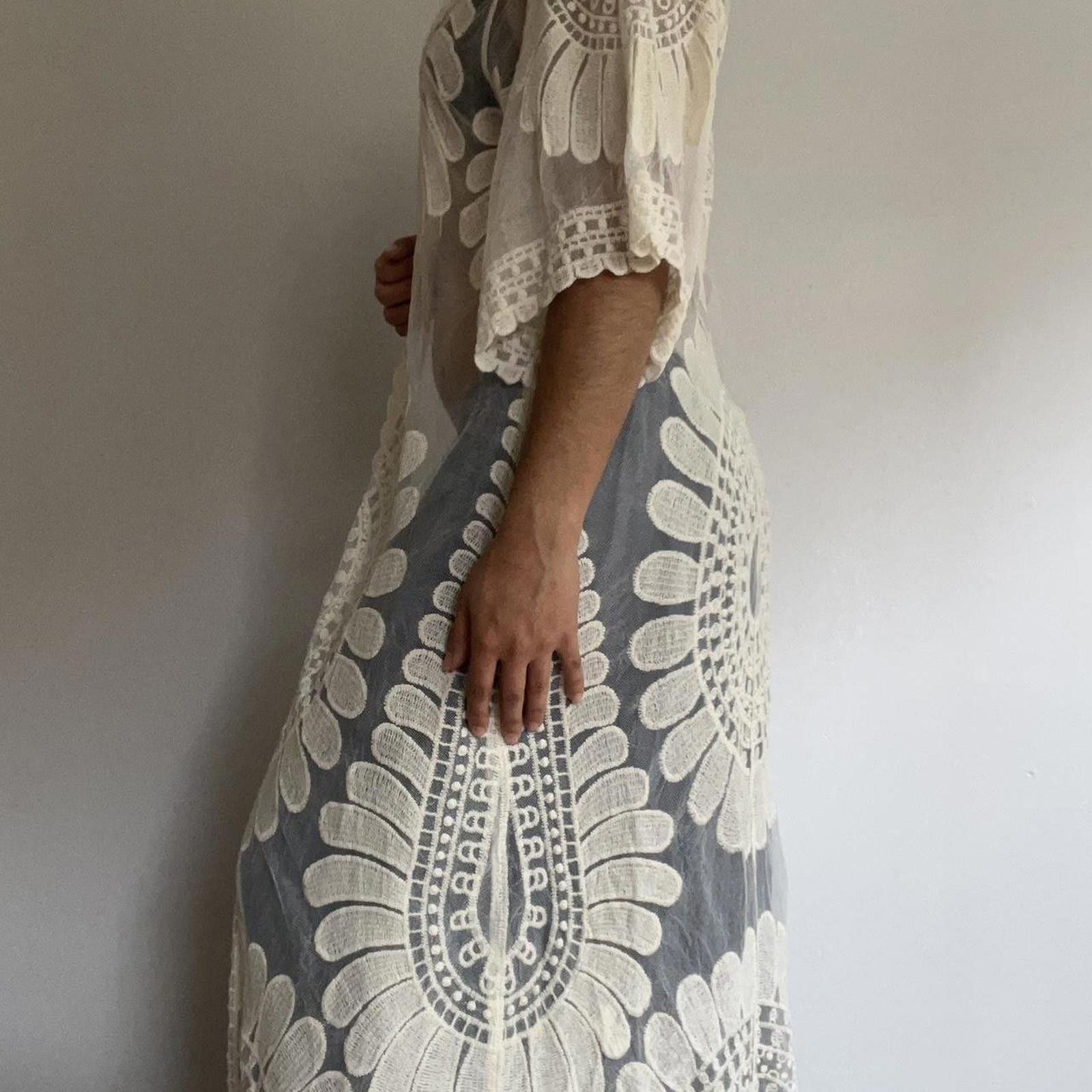 Other Cream and white floral crochet cover-up and sheer lace trim Size ONE SIZE - 5 Thumbnail