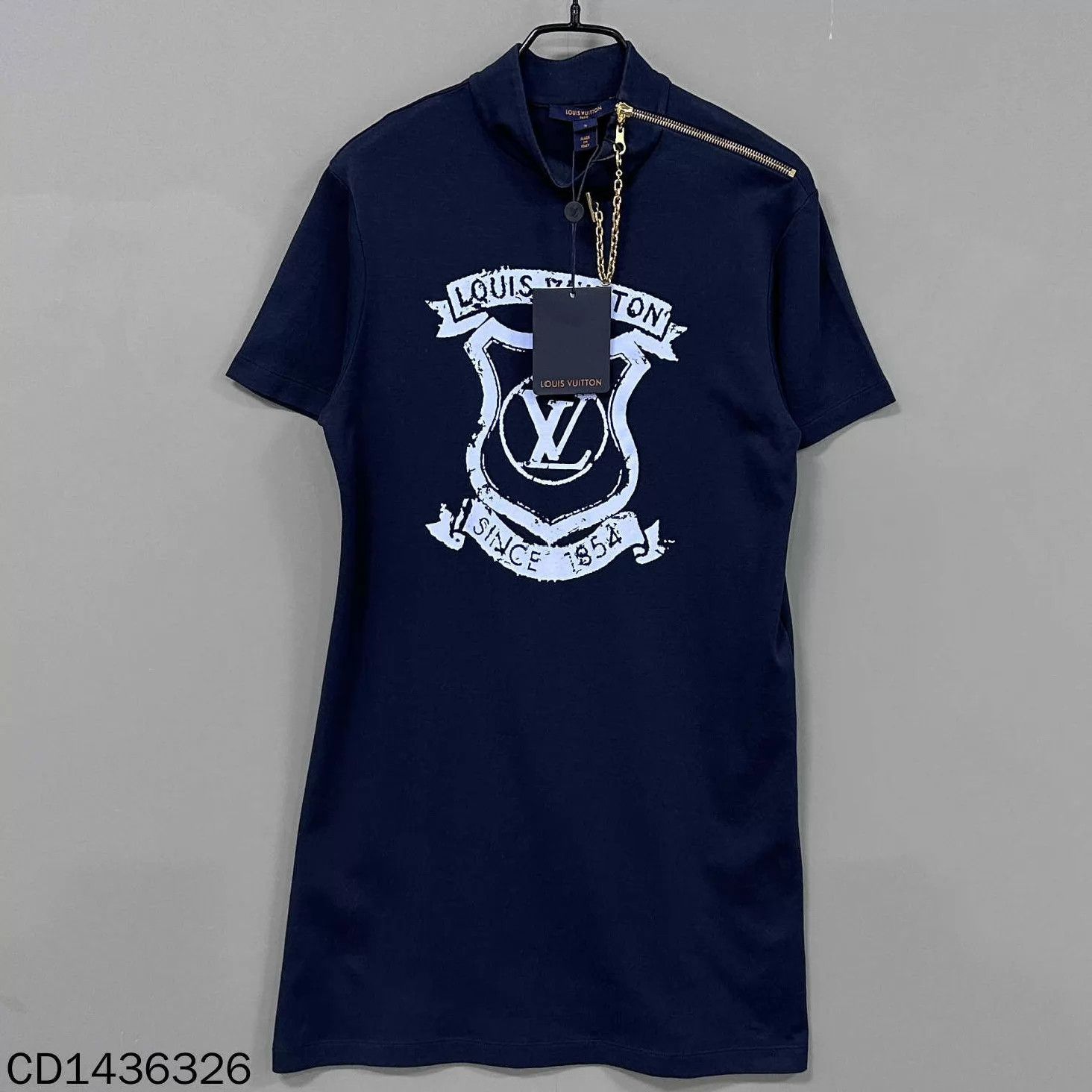 Louis Vuitton LV Gold Chain Shield Logo Dress S New With Tags Size S / US 4 / IT 40 - 1 Thumbnail