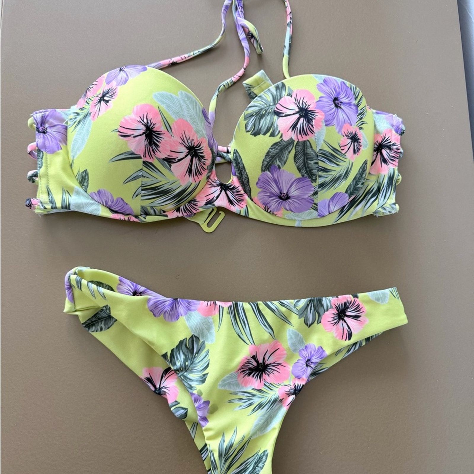Other New Tropical Floral Two Piece Swimsuit Bikini Push-up XS Size ONE SIZE - 5 Thumbnail