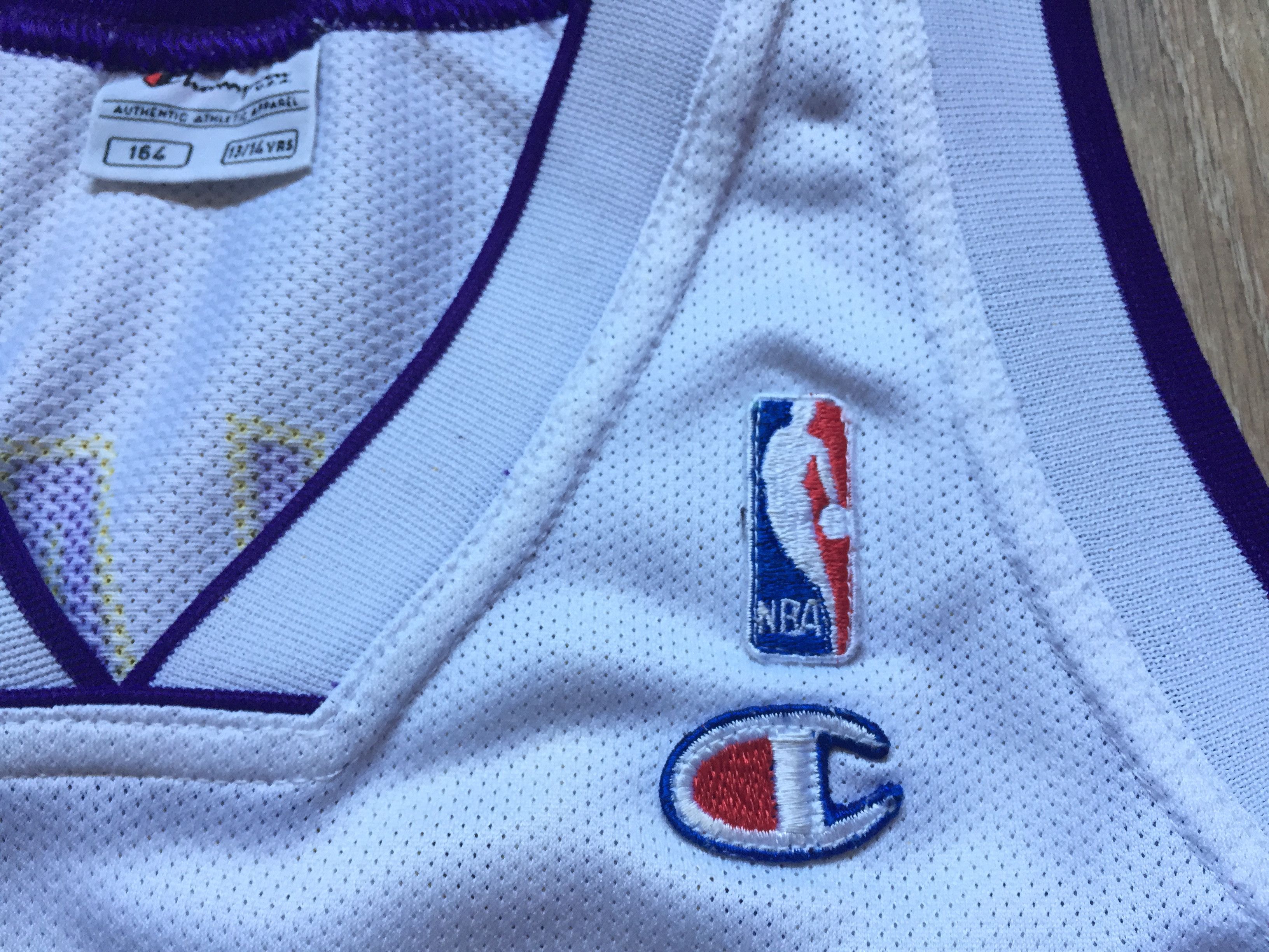 Champion × NBA × Vintage Vintage Champion Los Angeles Lakers Youth Kobe Bryant #8 Size US XXS / EU 40 - 5 Thumbnail