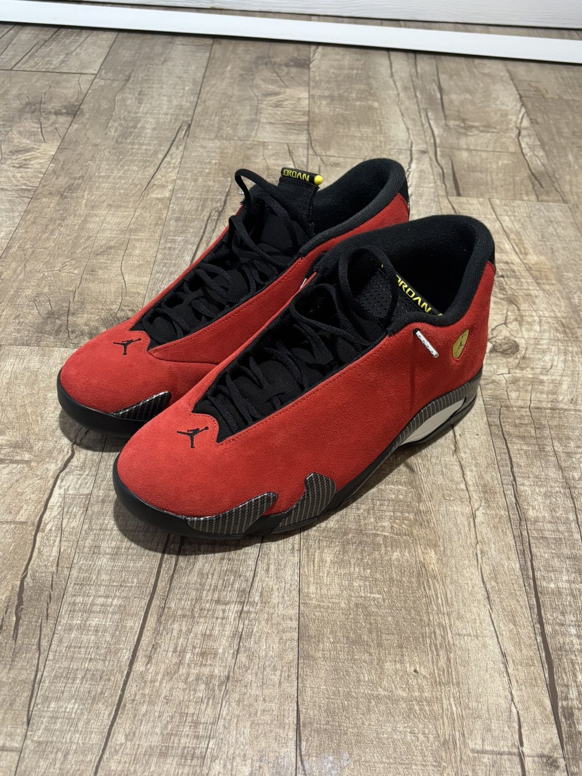 Jordan Brand Jordan 14 retro ferrari Size US 13 / EU 46 - 2 Thumbnail