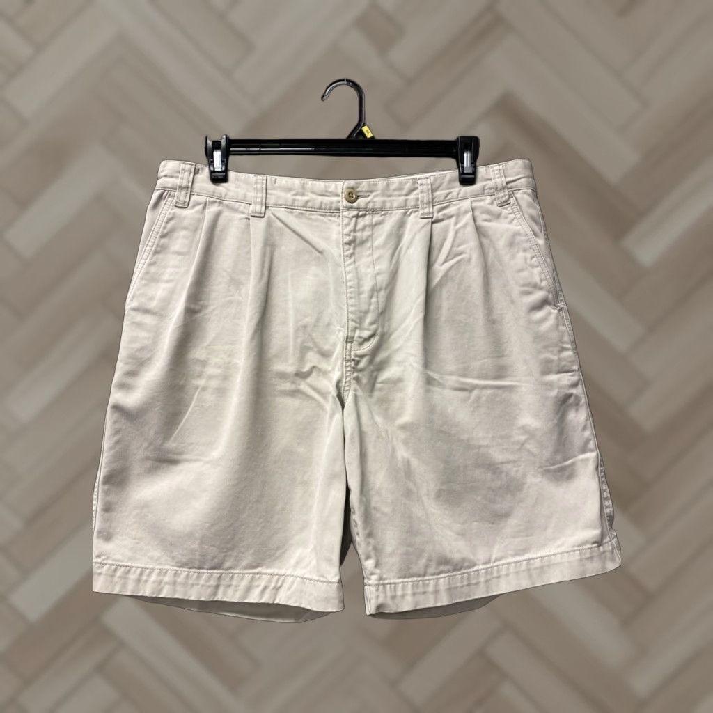 Eddie Bauer VINTAGE Eddie Bauer Men's Shorts Casual Travel 38 Khaki Cotton Chino Size US 38 / EU 54 - 1 Thumbnail