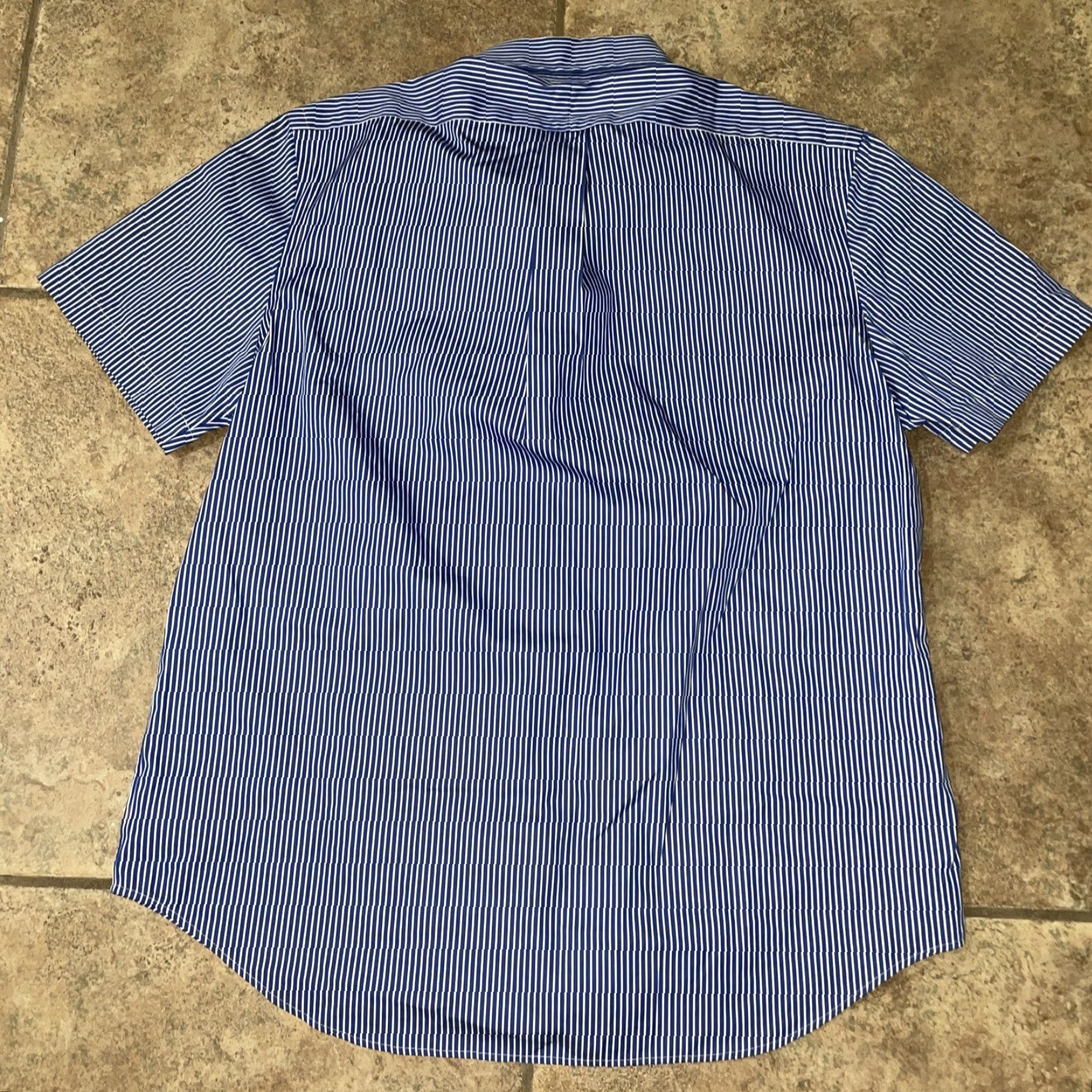 Ralph Lauren Ralph Lauren classic fit striped blue button-down shirt Mens L Blue Striped Button-Up Short Sleeve Regular Size L Men Size US L / EU 52-54 / 3 - 5 Thumbnail