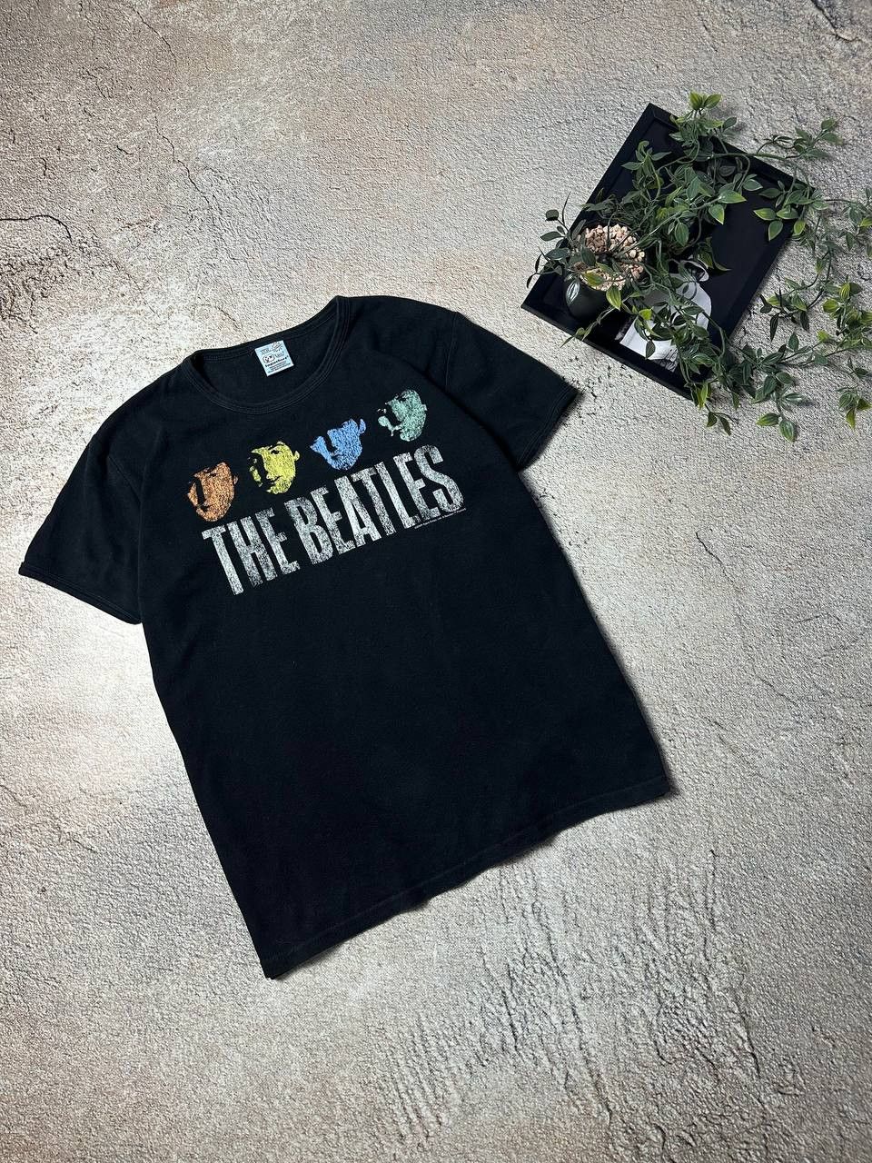 Band Tees Vintage tshirt the beatles 2009 Size US XL / EU 56 / 4 - 1 Thumbnail