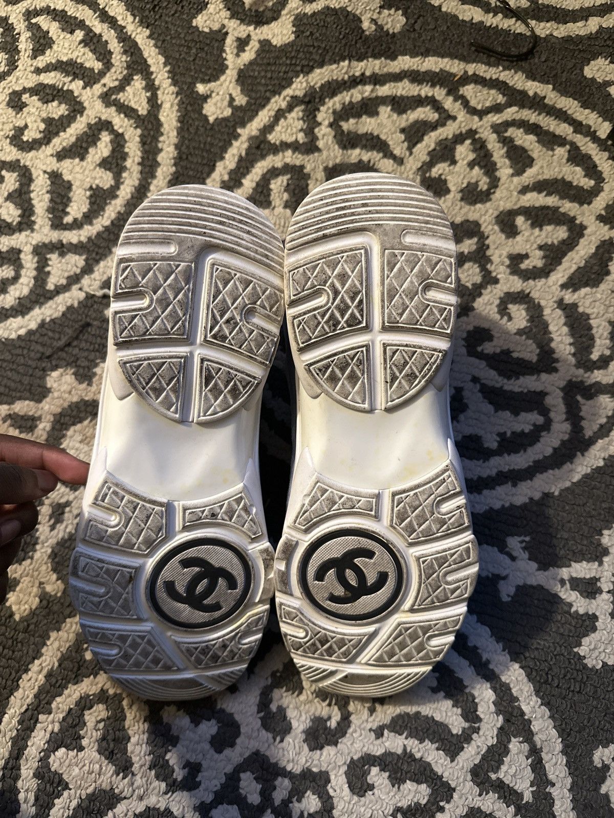 Chanel Chanel 21CC Sneaker Trainer Sky Blue/Grey Size US 12 / EU 45 - 5 Thumbnail