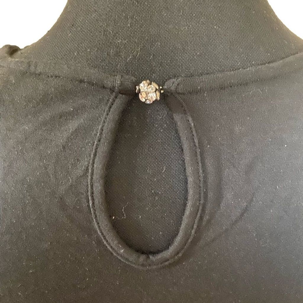 Victoria's Secret Victoria's Secret XS Black Top – White Layered Puff Sleeves Size XS / US 0-2 / IT 36-38 - 7 Thumbnail