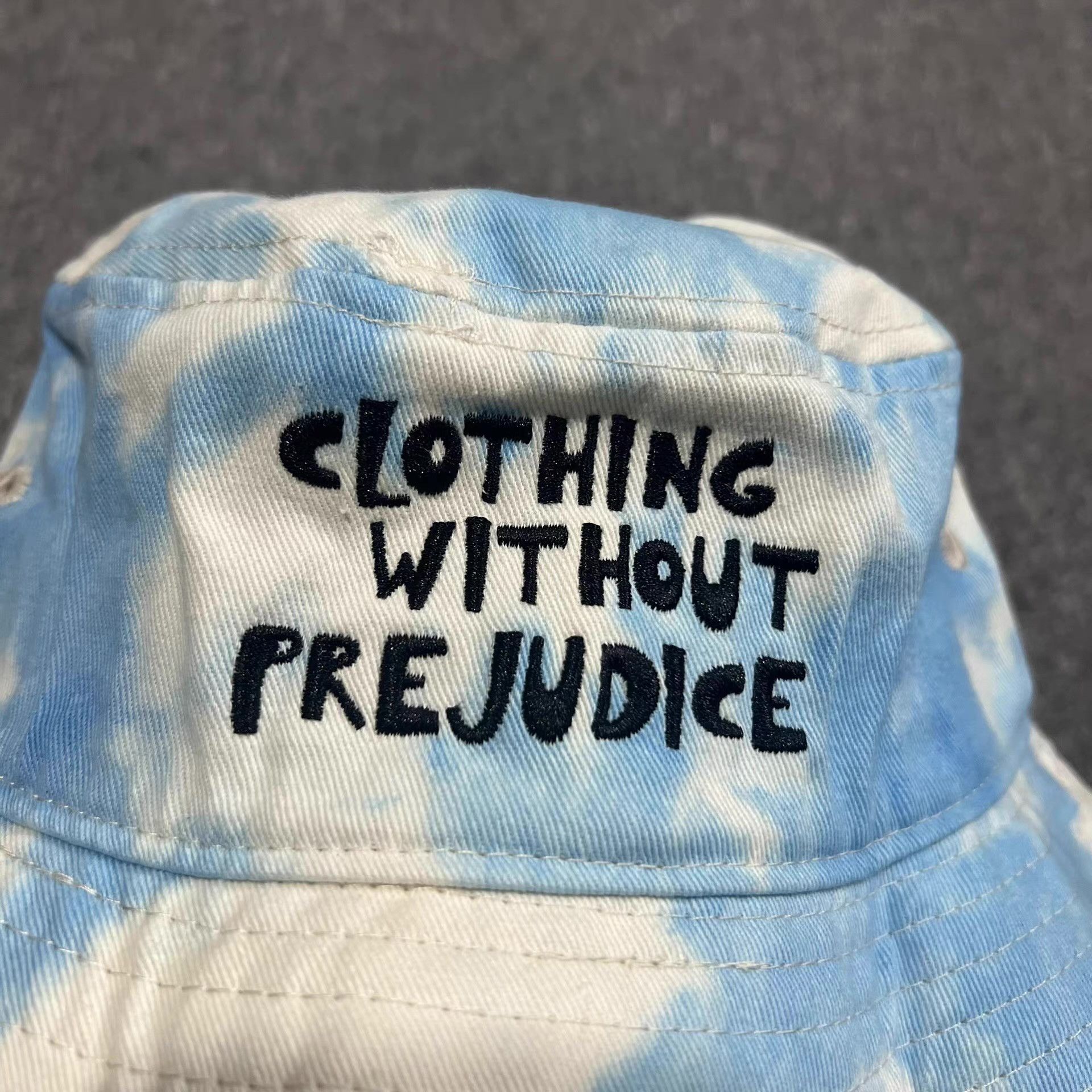 Cross Colours Cross Colours Blue Sky White EmbroideredBucket Hat Q7 Size ONE SIZE - 7 Thumbnail