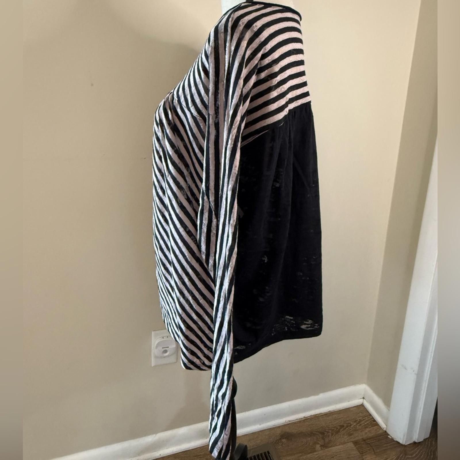 Other Anthropologie striped top mixed media lagenlook SZ SM Size S / US 4 / IT 40 - 3 Thumbnail