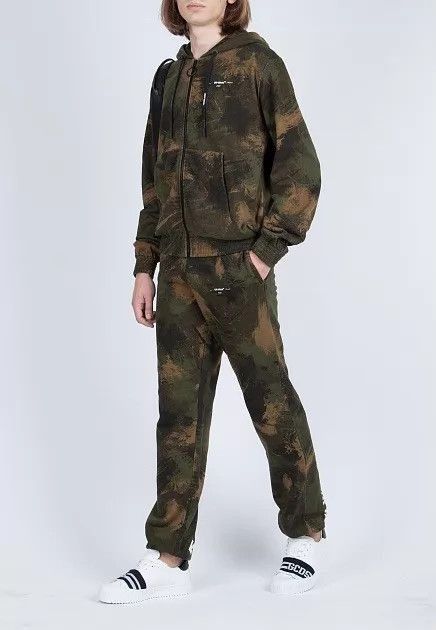 Off-White Multi Camo Zip-Up Hoodie - Size S Size US S / EU 44-46 / 1 - 1 Thumbnail