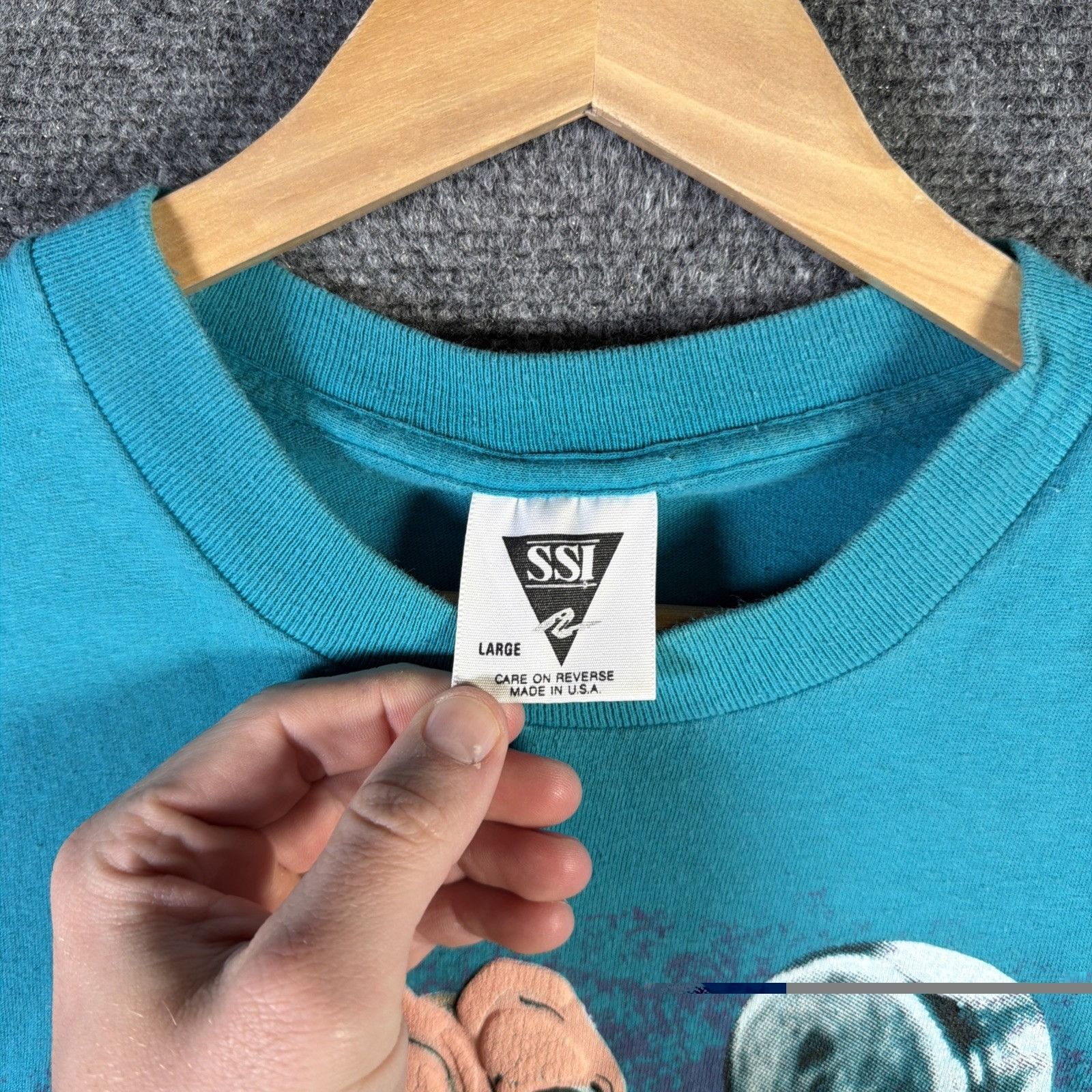 Vintage Vintage Dinosaurs Shirt Mens Large Green 90s Cartoon TV Show Size US L / EU 52-54 / 3 - 4 Thumbnail