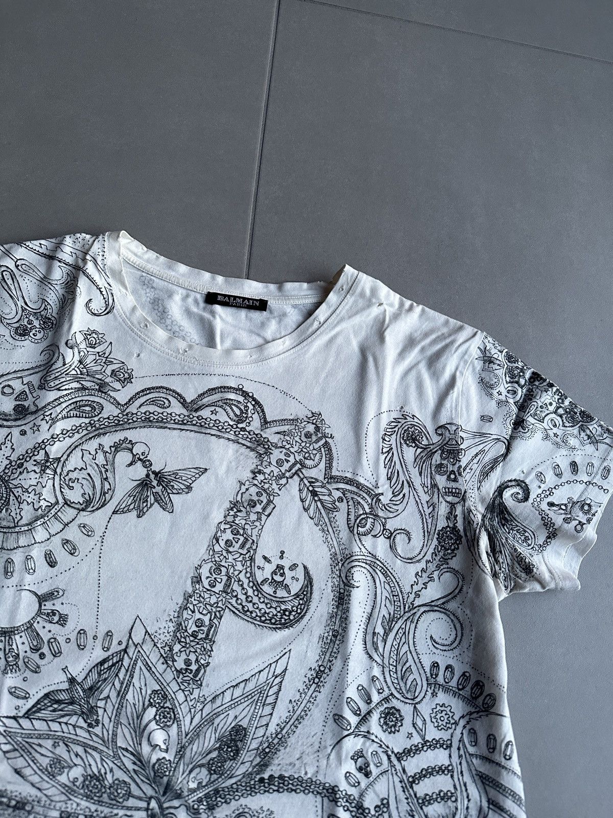 Balmain Balmain Homme AW09 distressed paisley print t-shirt Size US L / EU 52-54 / 3 - 7 Thumbnail