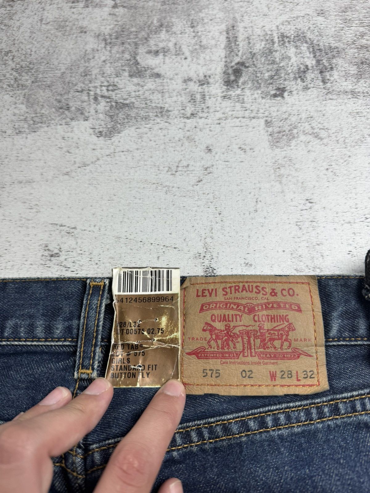 Levi's Levi’s 575 NEW W28 L32 Standard Fit Red Tab Blue Button Fly Denim Jeans Trousers Size 28" / US 6 / IT 42 - 11 Thumbnail