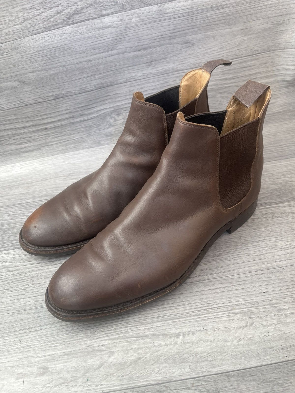 Crockett & Jones Crockett and jones chelsea brown leather boots Size US 11 / EU 44 - 1 Thumbnail