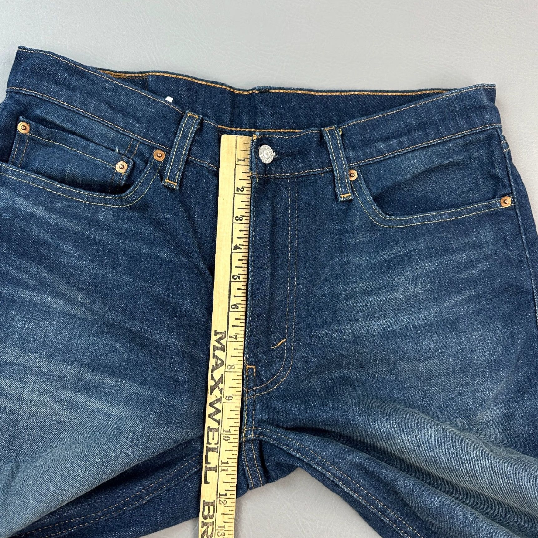 Levi's Levis 541 Jeans Mens 34x32 Dark Wash Denim Athletic Taper Stretch Casual Size US 34 / EU 50 - 5 Thumbnail