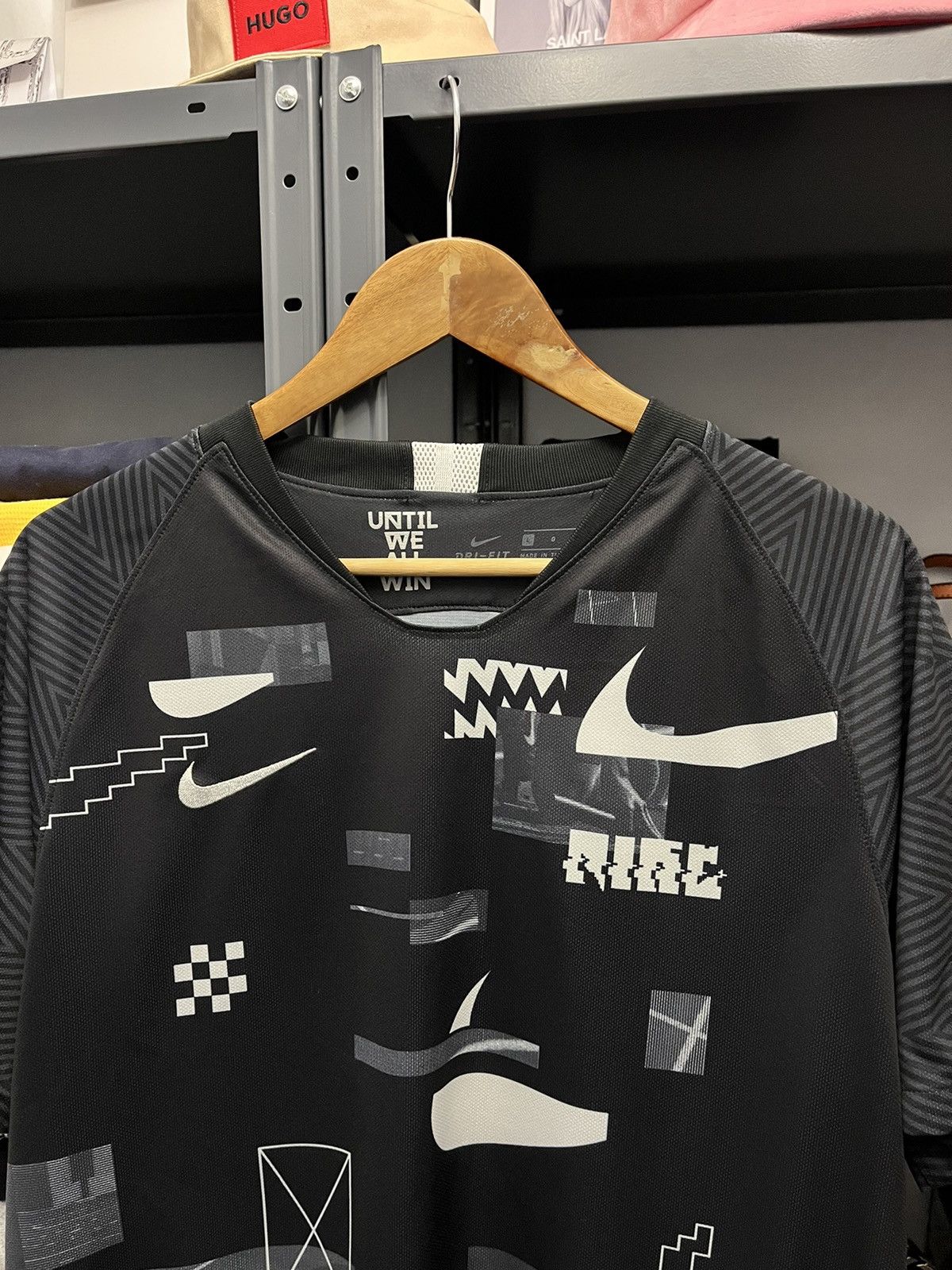 Nike Nike Special England Jersey Size US L / EU 52-54 / 3 - 2 Thumbnail