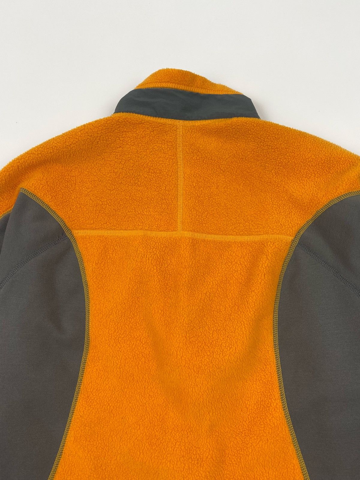 Patagonia 1990’s Vintage Patagonia Orange Full Zip Pile Fleece Jacket Size US XL / EU 56 / 4 - 11 Thumbnail
