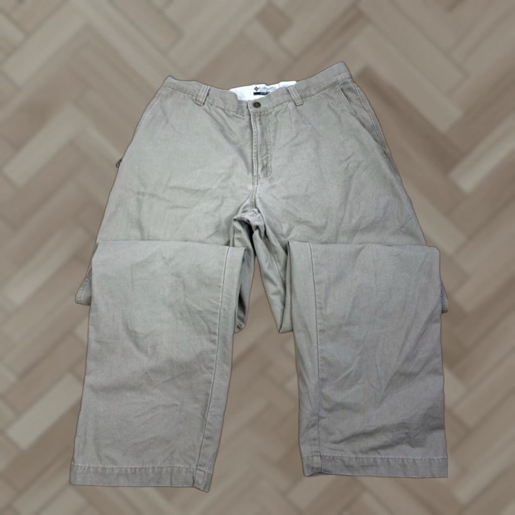 Vintage Columbia Hiking Pants Men 34 Beige Regular Inseam 31 Outdoor Outdoor 90s? (No, must only original words) Size US 34 / EU 50 - 1 Thumbnail