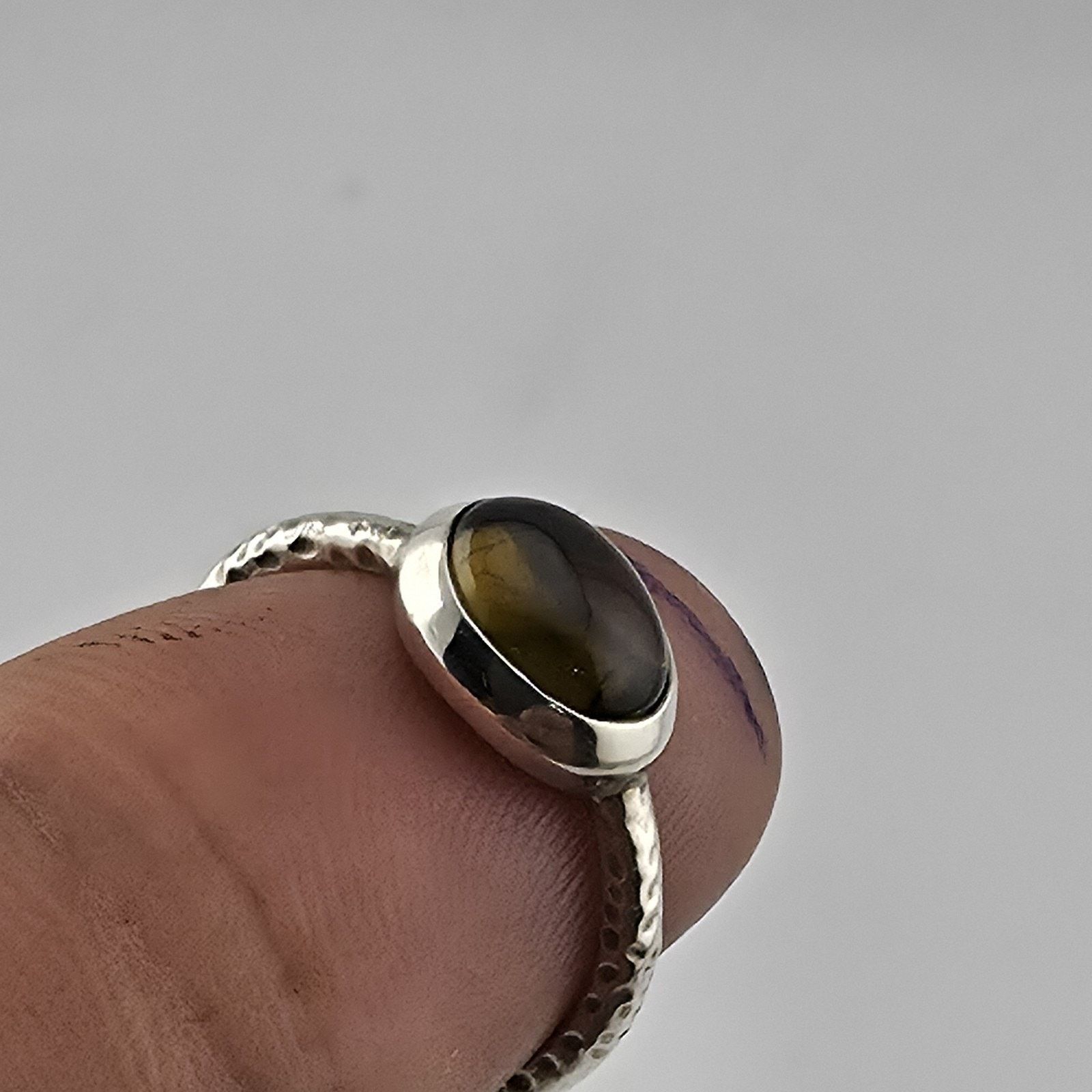 Other Sterling Silver 925 Amber Cabochon Ring Hammered Band 7.5 Size ONE SIZE - 2 Thumbnail