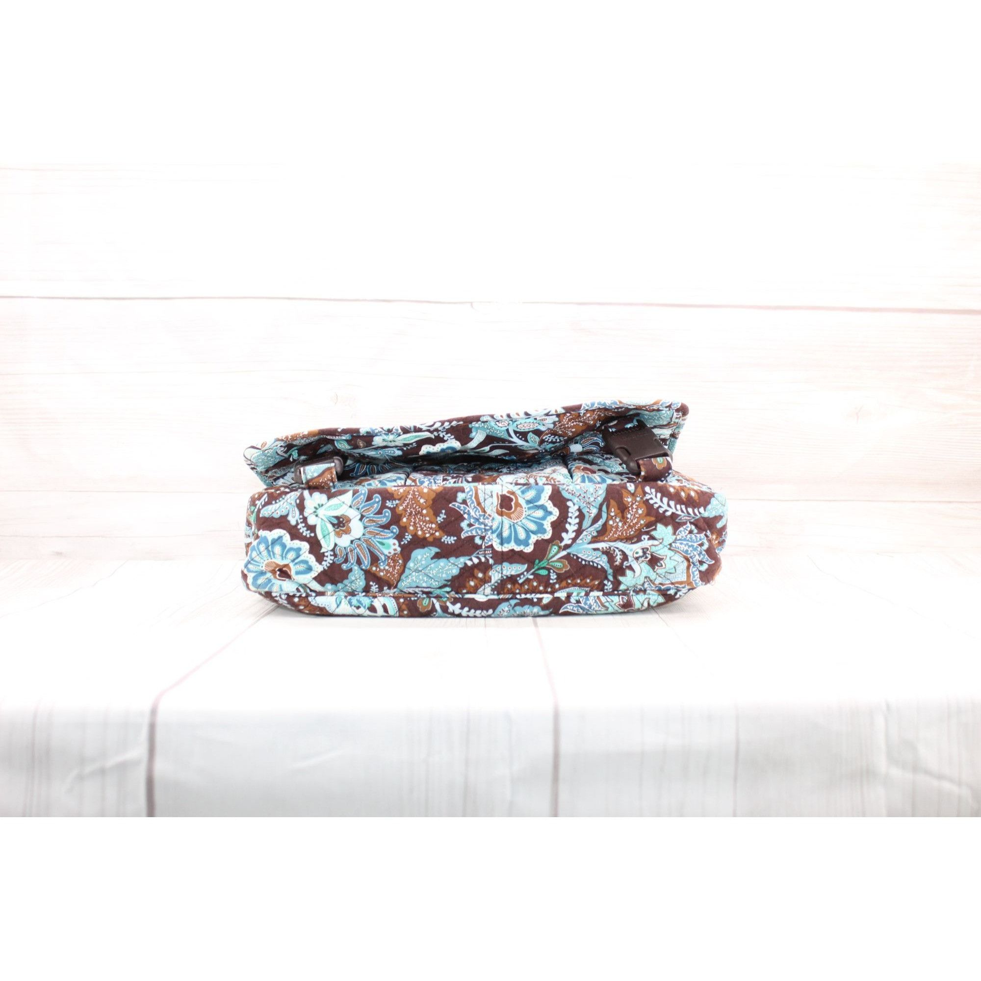 Other Vera Bradley Paisley Print Quilted Flap Messenger Bag Size ONE SIZE - 4 Thumbnail