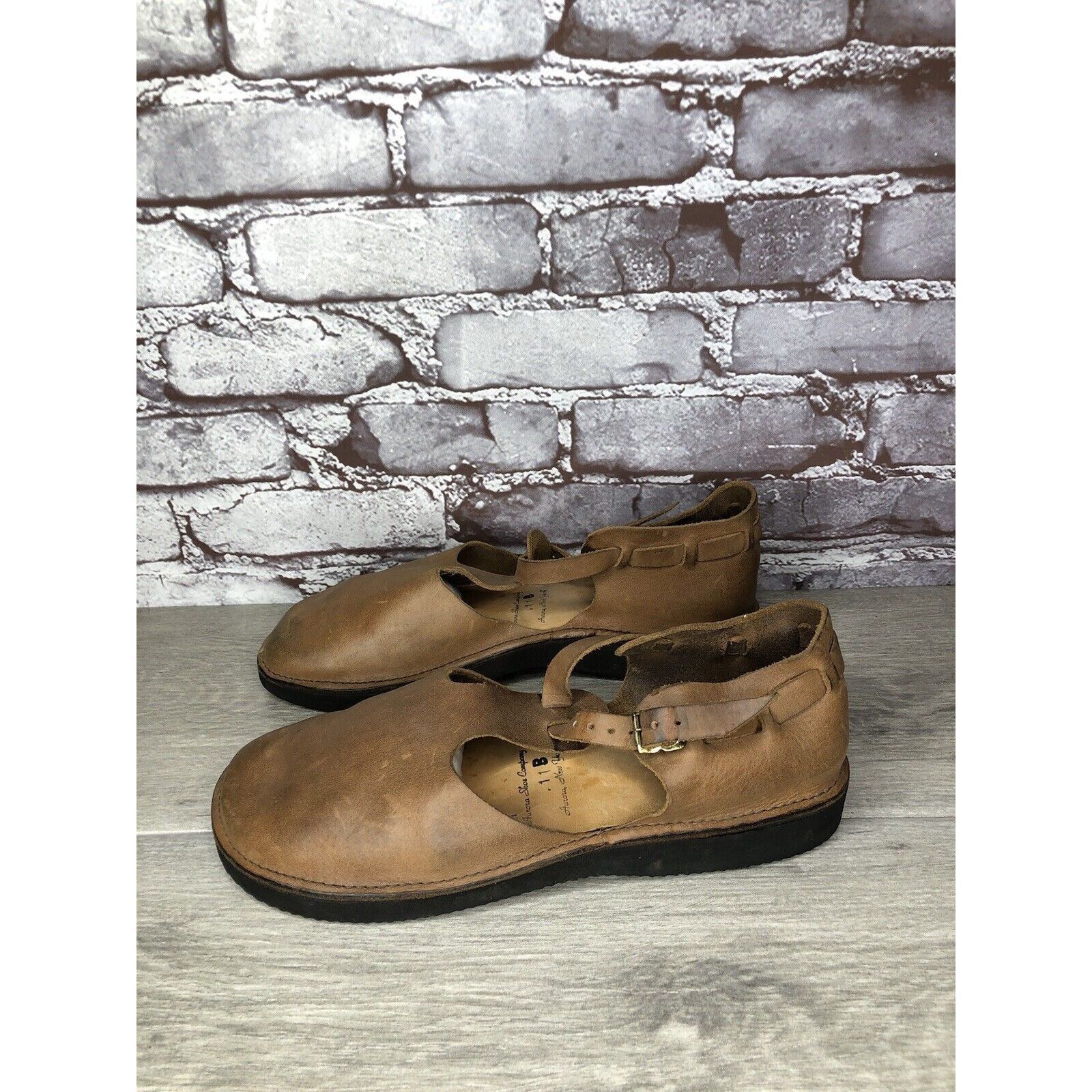 Other Aurora Shoe Co. Brown Leather Closed Toe Mary Jane Shoes Wom Size US 11 / IT 41 - 1 Thumbnail