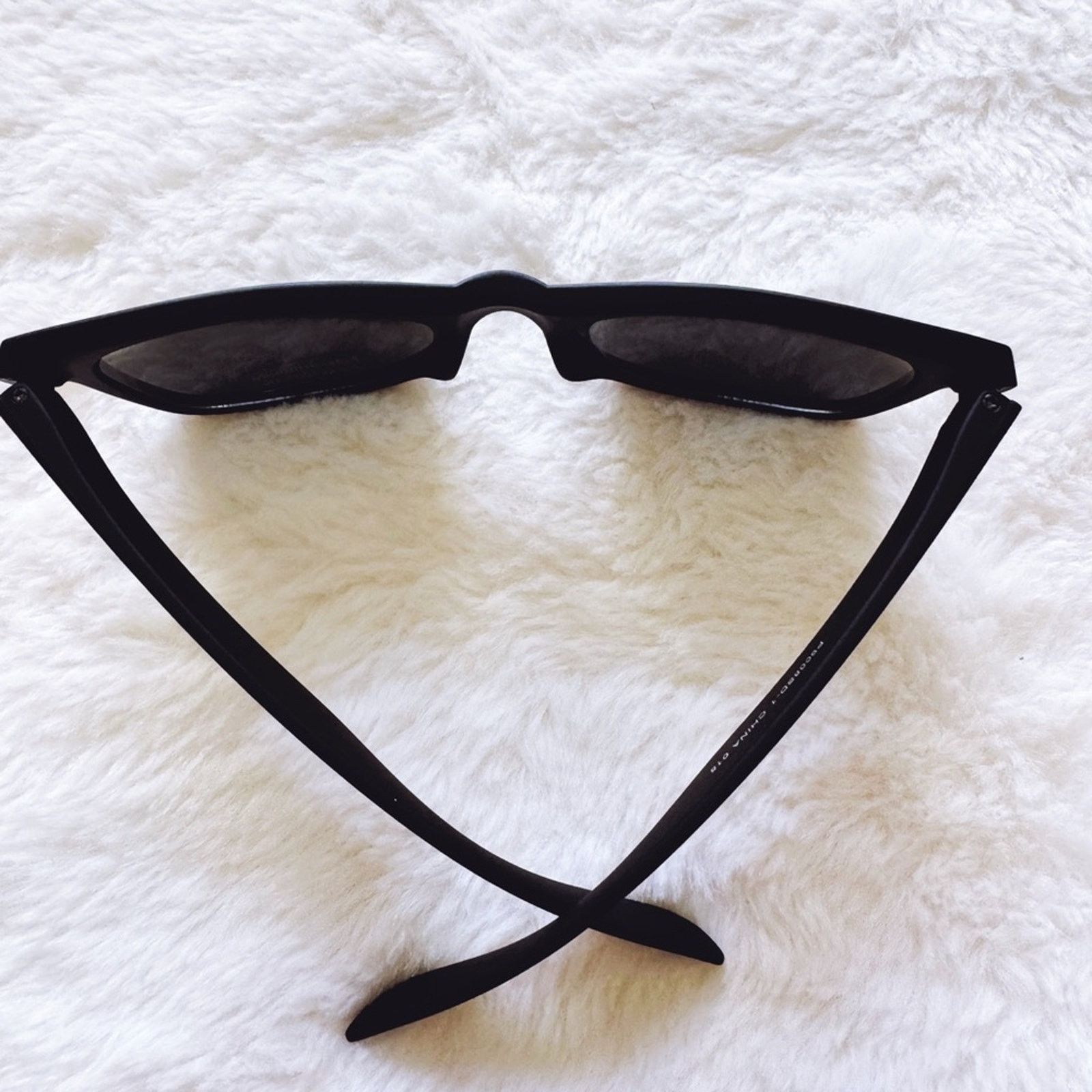 Other Lola Matte Black Polycarbonate Sunglasses Size ONE SIZE - 9 Thumbnail