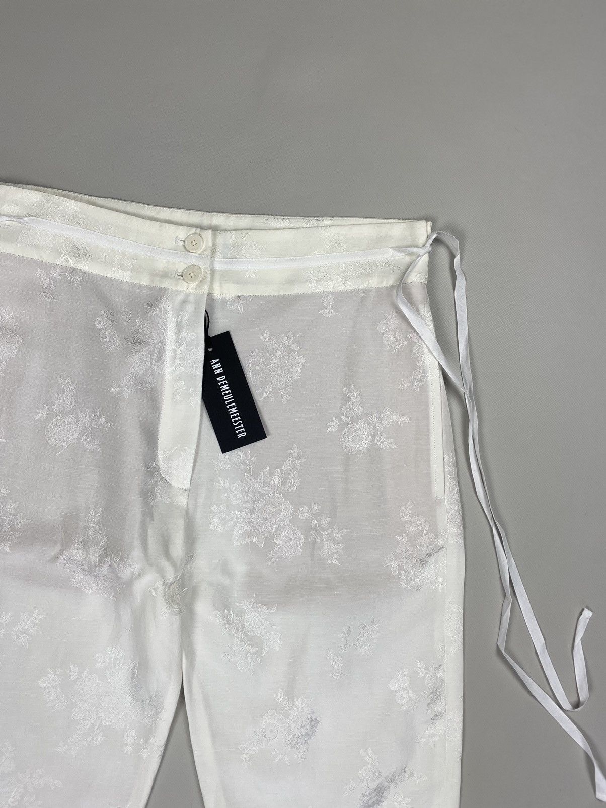 Ann Demeulemeester Ann Demeulemeester linen blend patterned cropped pants Size 25" / US 0 / IT 36 - 9 Thumbnail