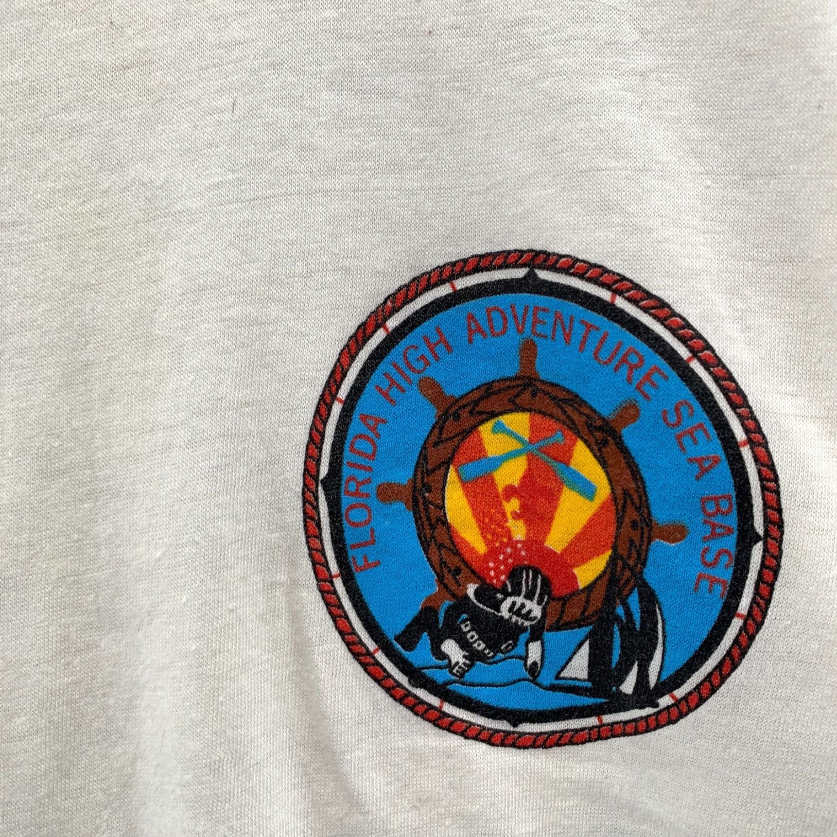 Vintage VINTAGE Allison Mens Large Shirt 80s Florida Beach Sea White Crew Neck Short Sleeve 19x26.5 - Size US L / EU 52-54 / 3 - 7 Thumbnail